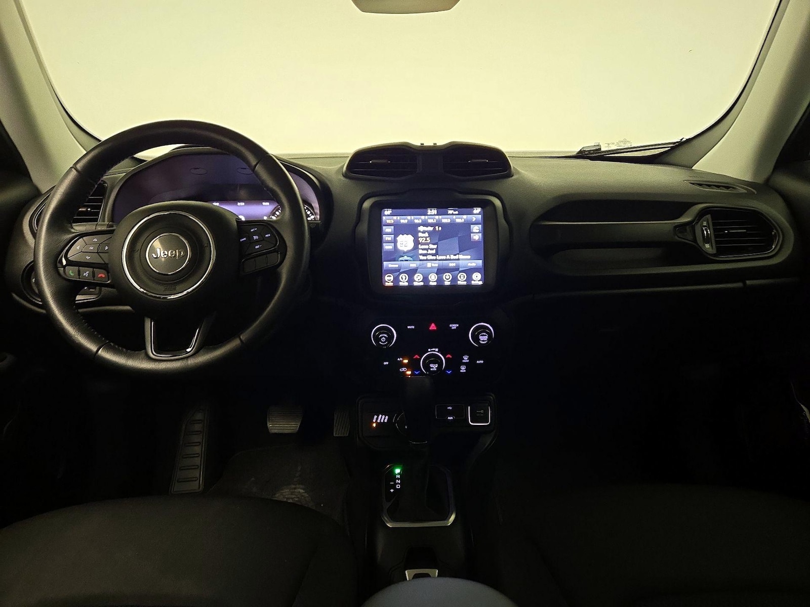 2018 Jeep Renegade Altitude Package - Photo 10
