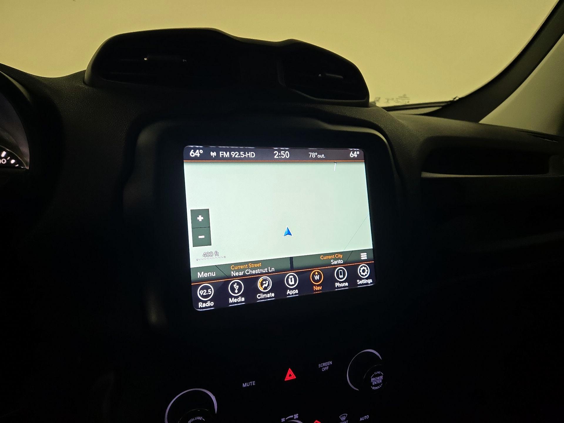 Thumbnail: 2018 Jeep Renegade - 14