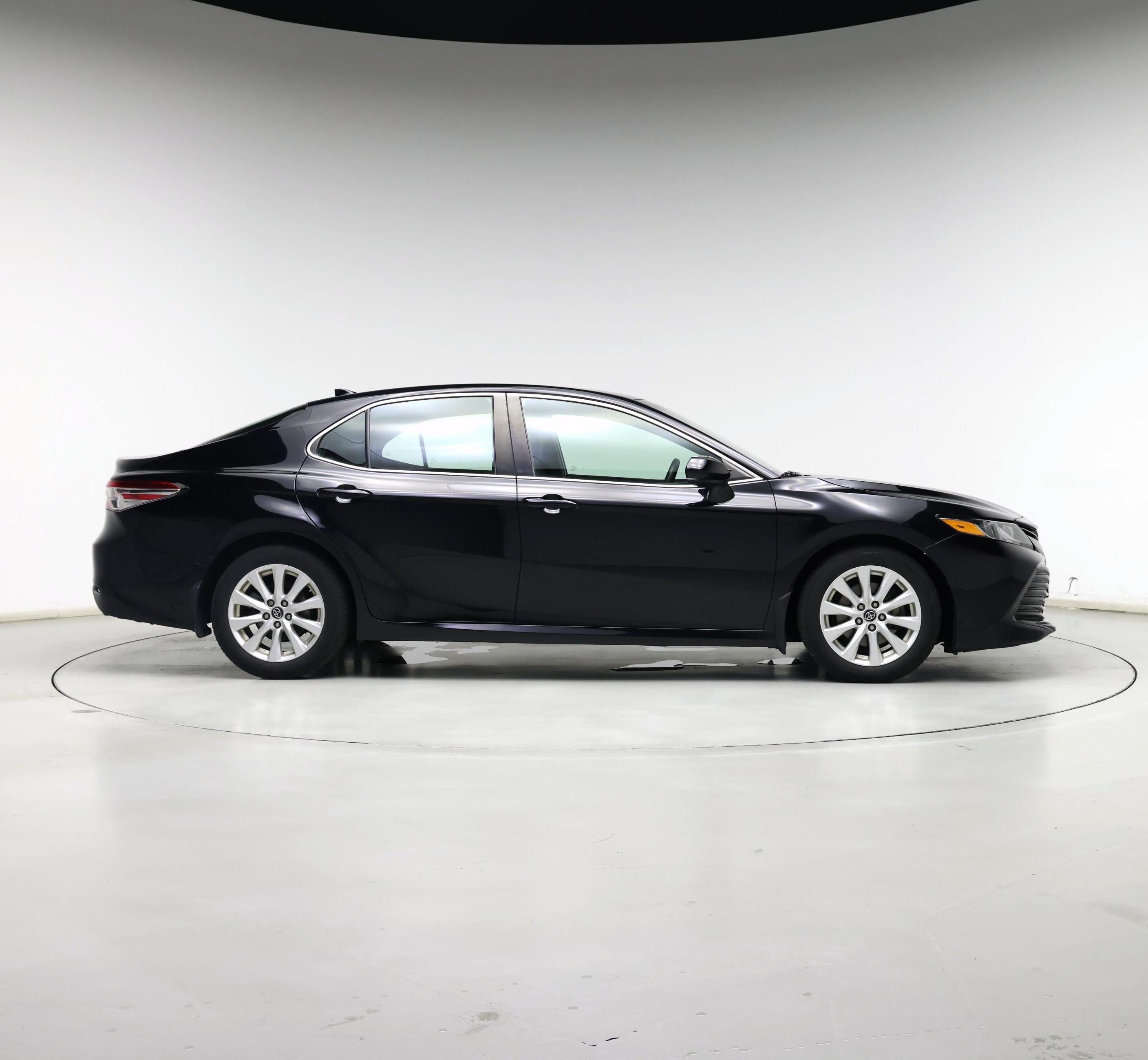 Thumbnail: 2019 Toyota Camry - 7