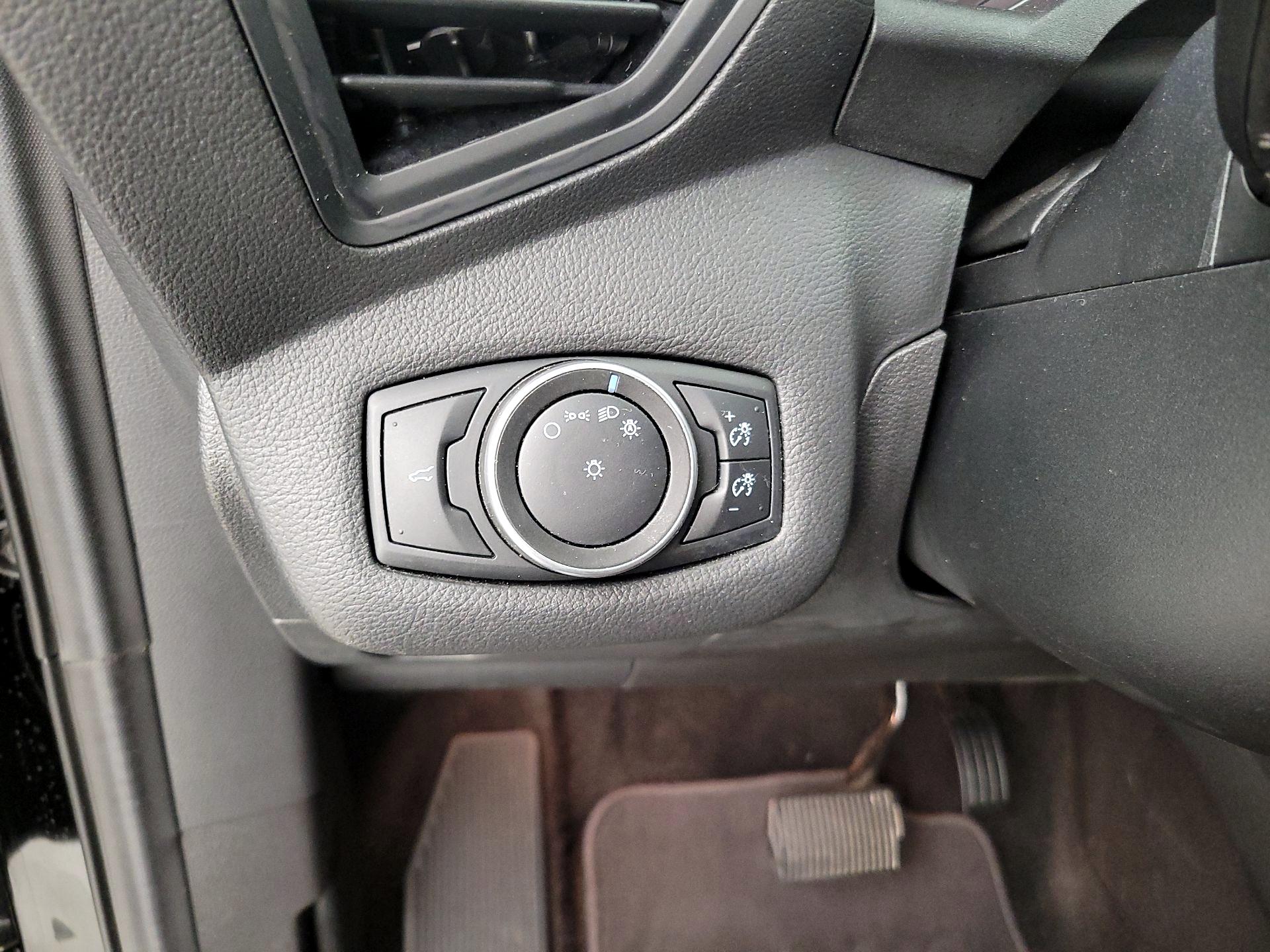 Thumbnail: 2018 Ford Escape - 13
