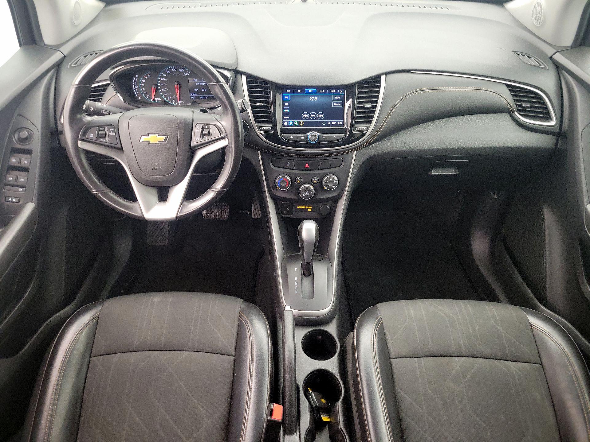 Thumbnail: 2018 Chevrolet Trax - 9