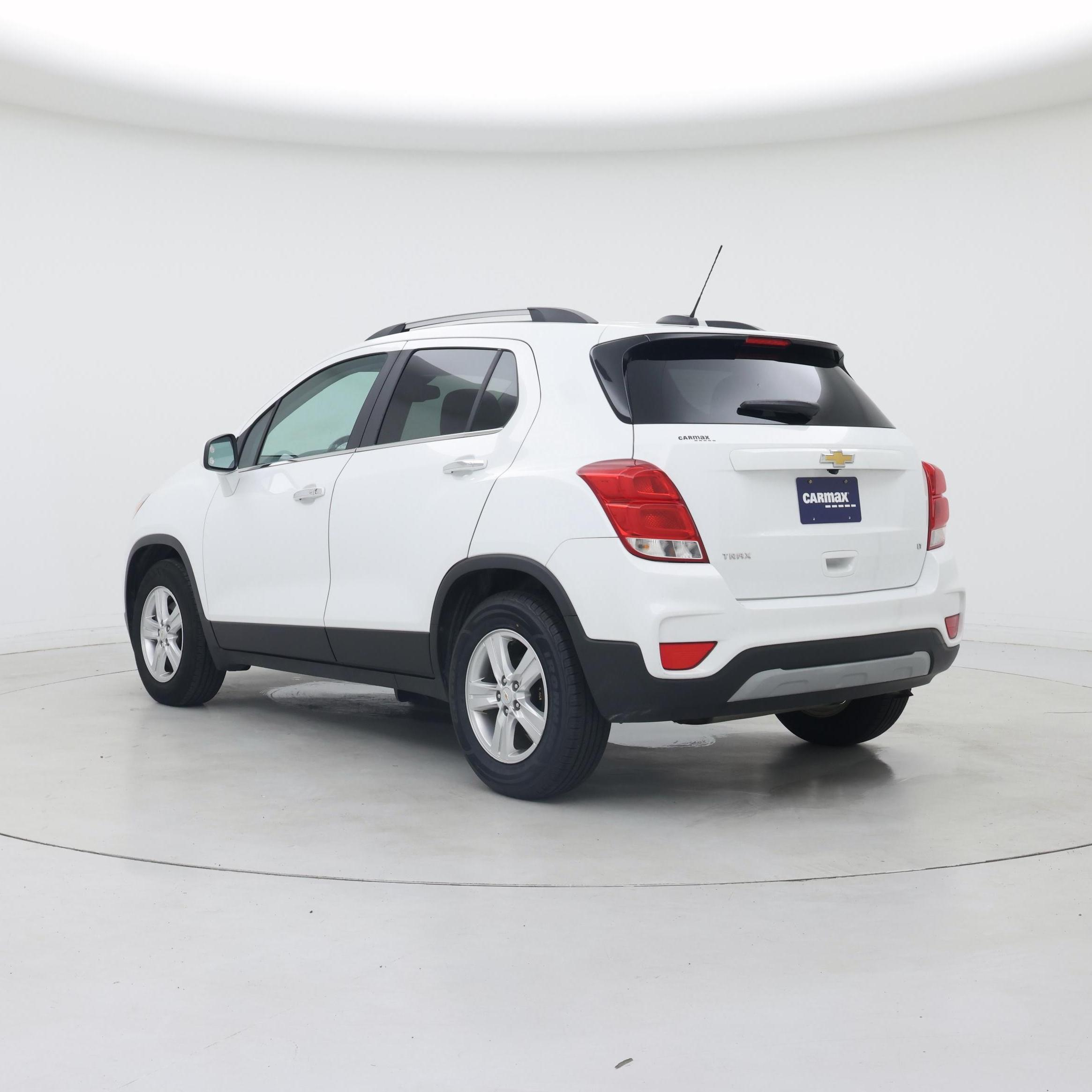 Thumbnail: 2018 Chevrolet Trax - 2