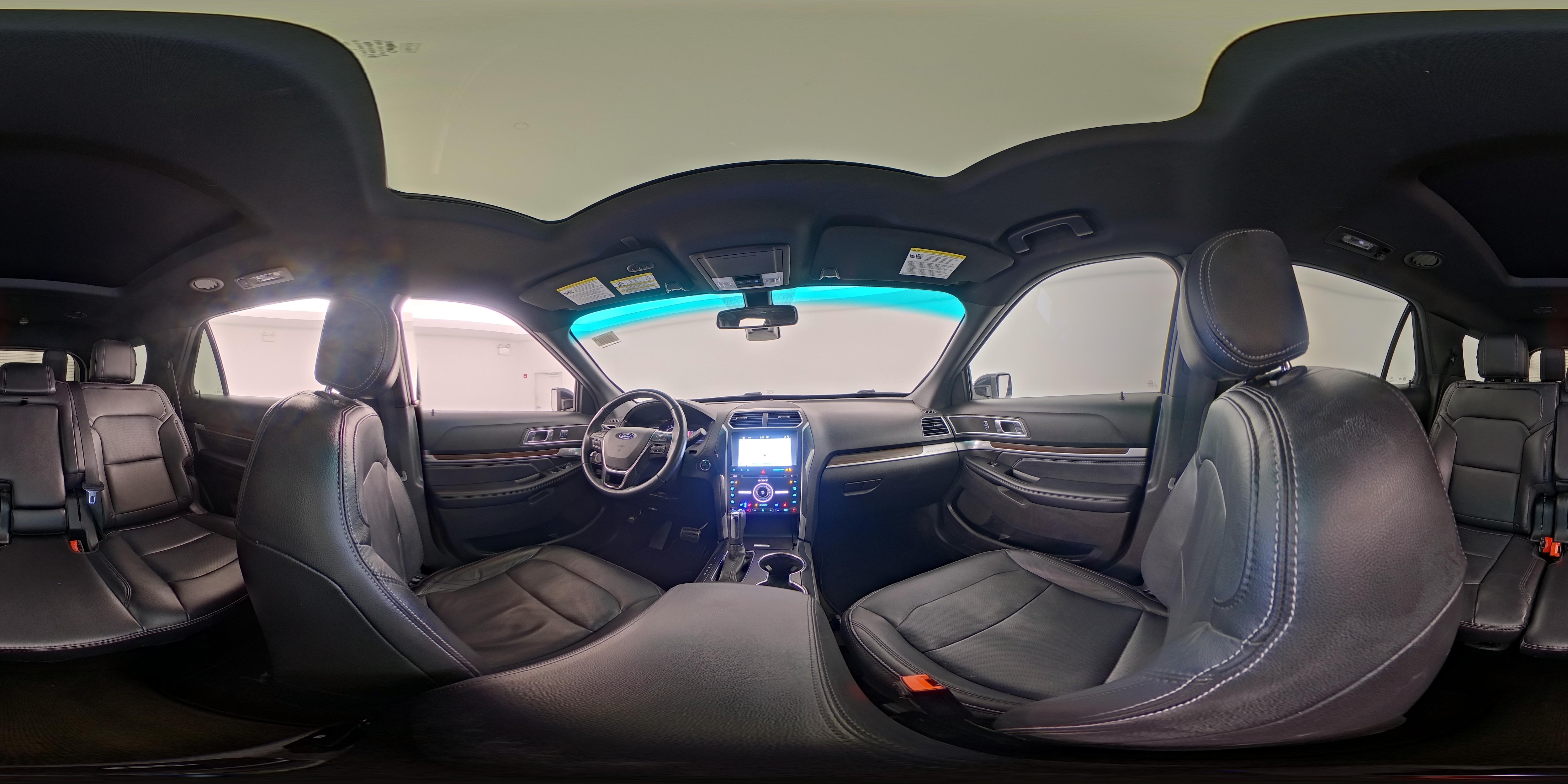 2017 Ford Explorer Limited - Photo 26