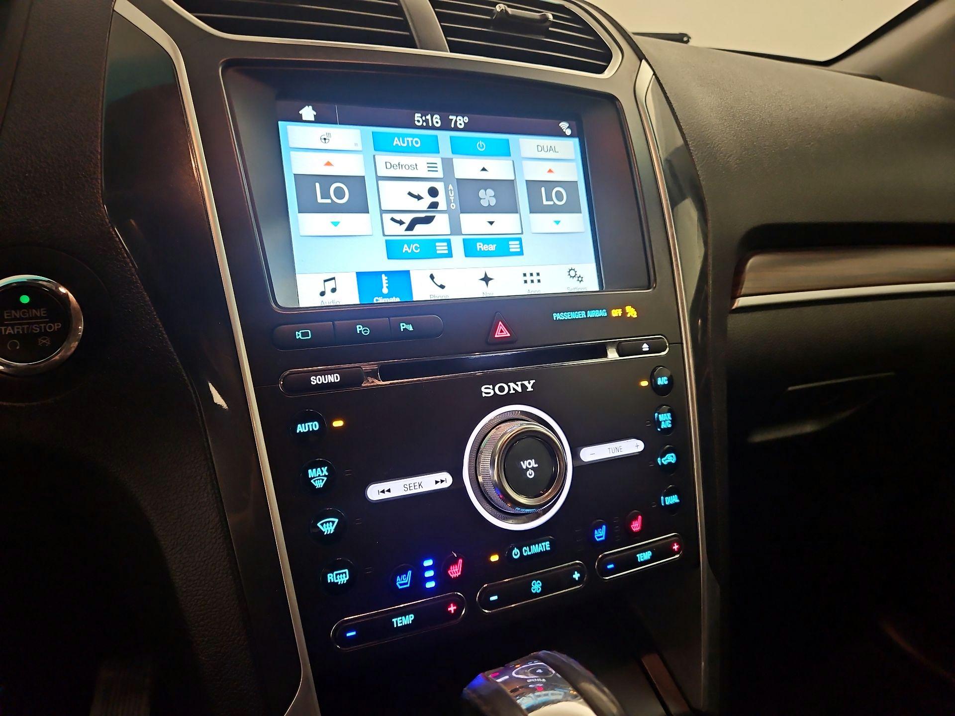 Thumbnail: 2017 Ford Explorer - 15