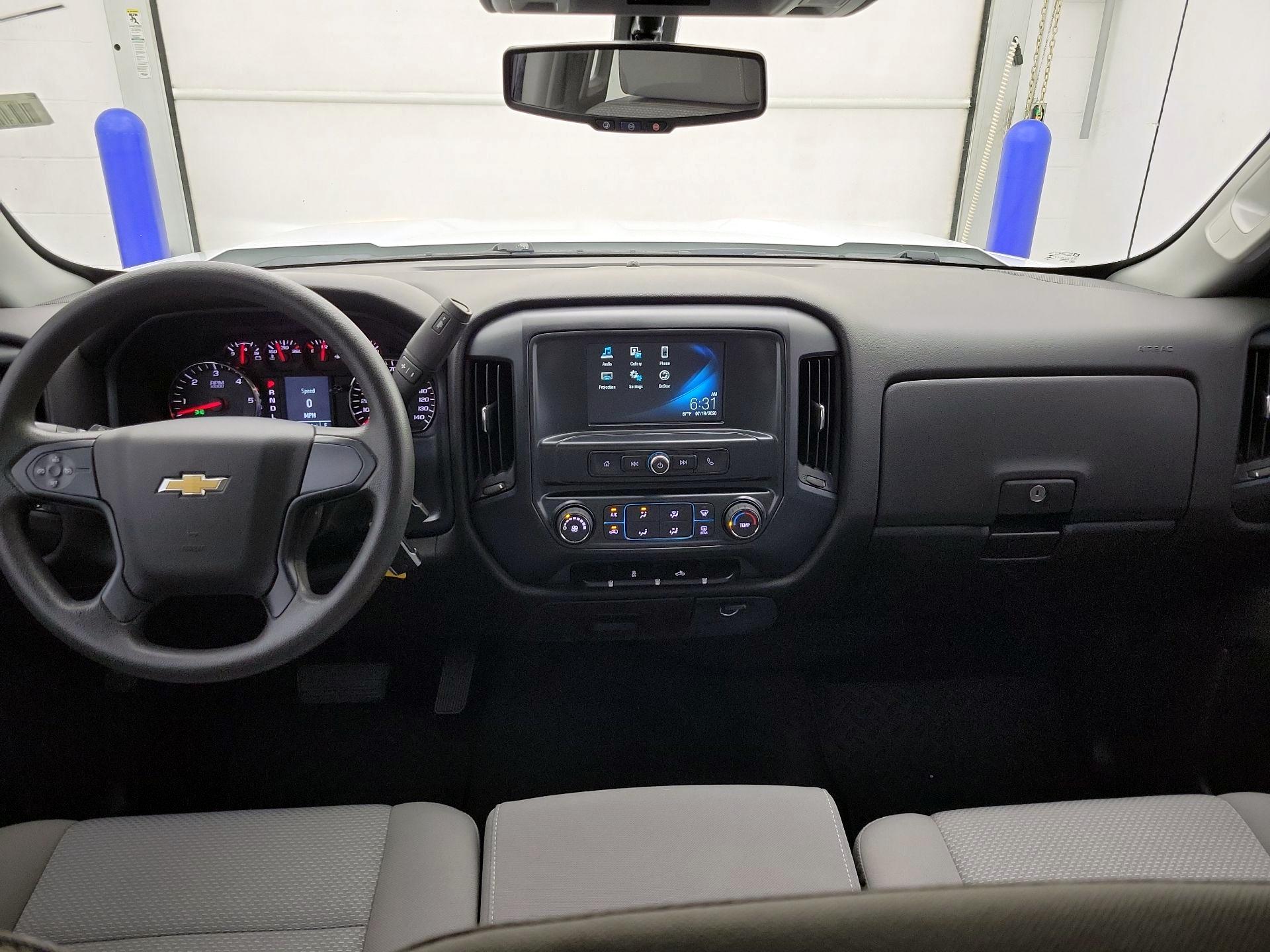 Thumbnail: 2018 Chevrolet Silverado 1500 - 9