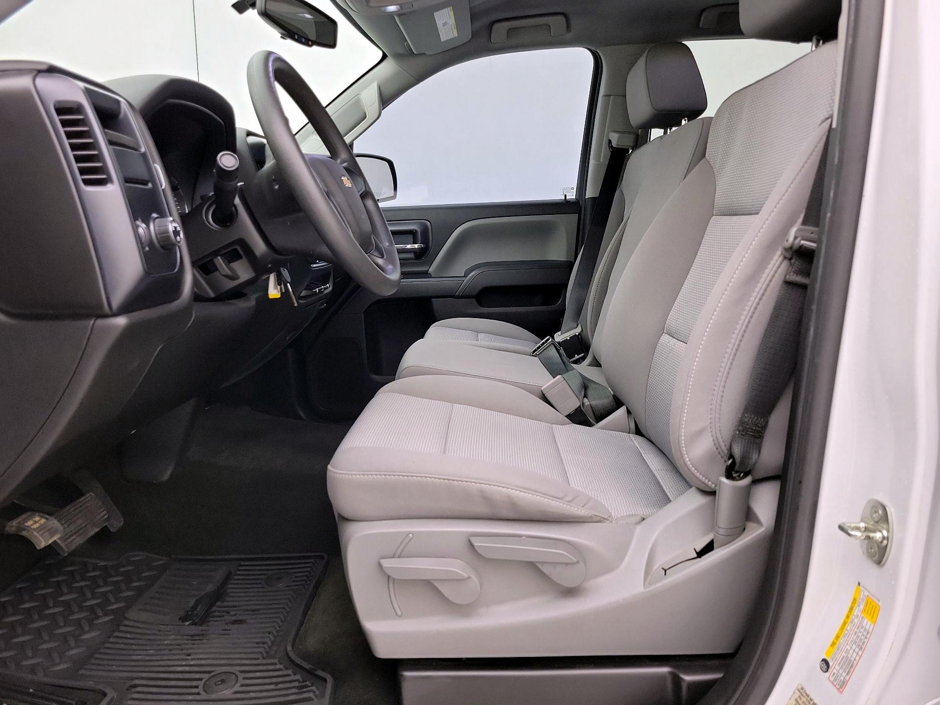 Thumbnail: 2018 Chevrolet Silverado 1500 - 11