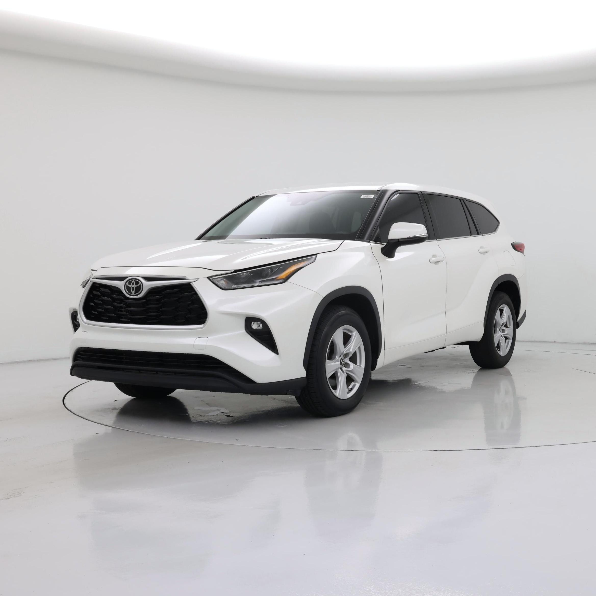 Thumbnail: 2021 Toyota Highlander - 4
