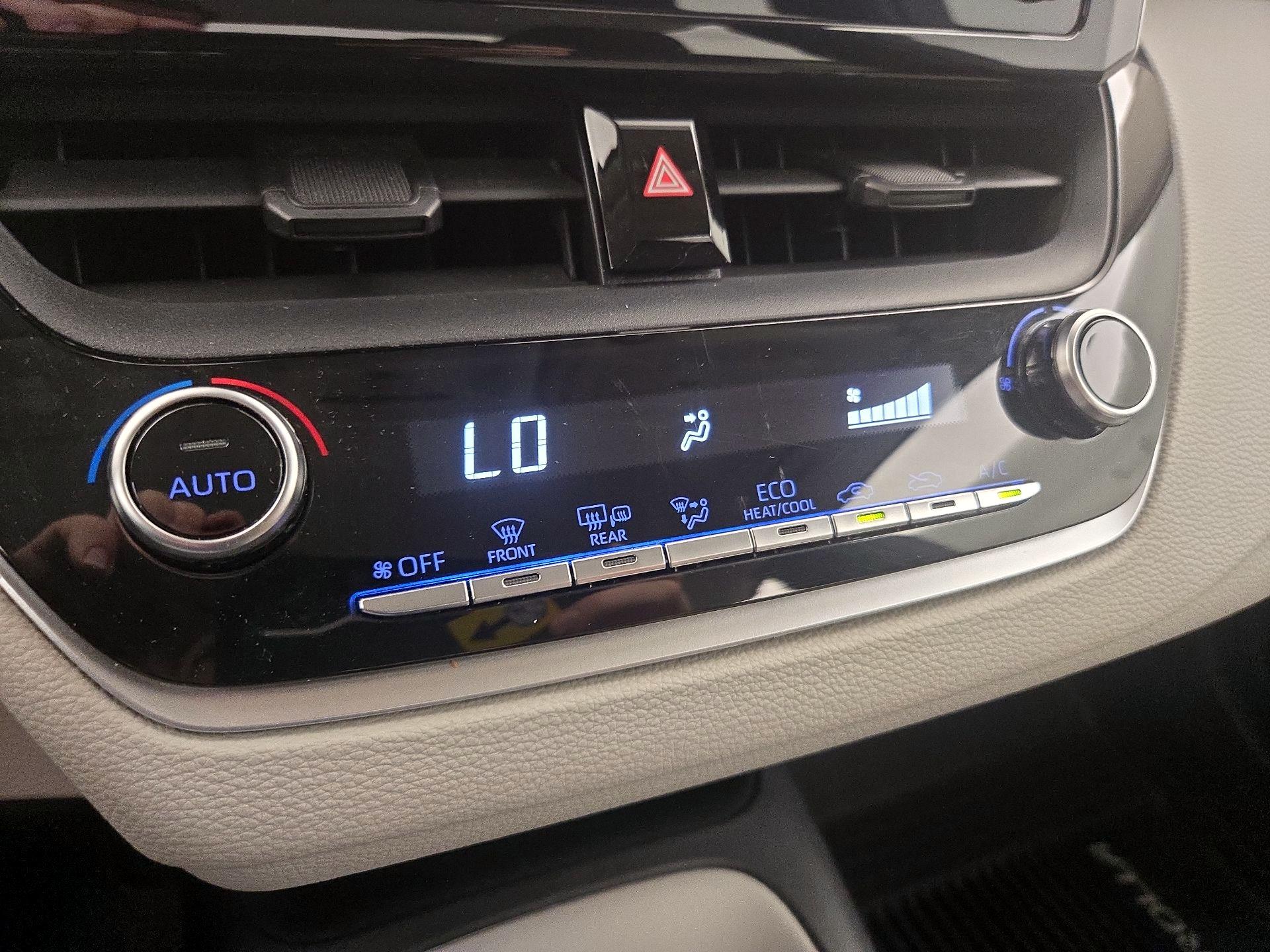 Thumbnail: 2020 Toyota Corolla - 16
