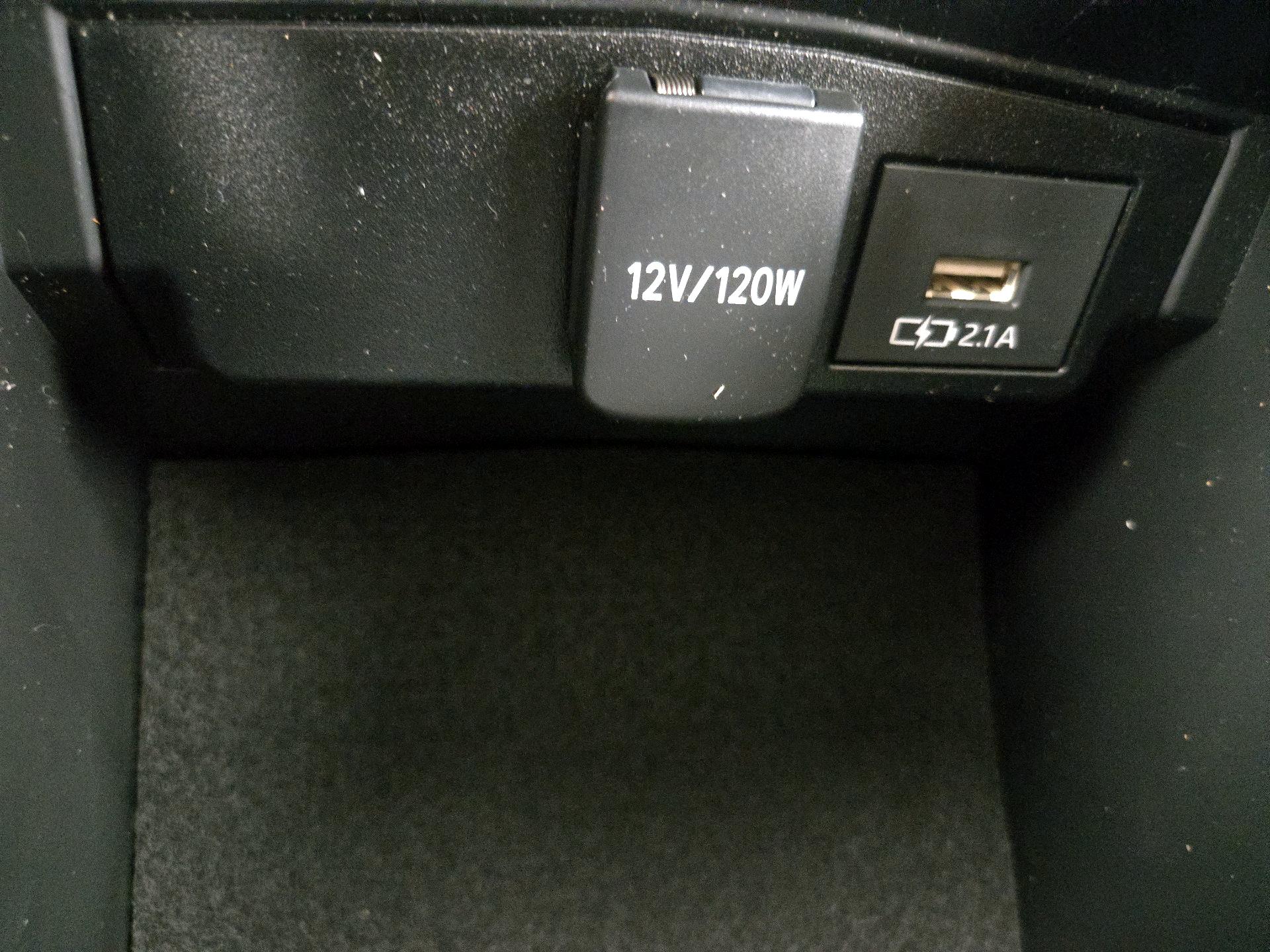 Thumbnail: 2020 Toyota Corolla - 18