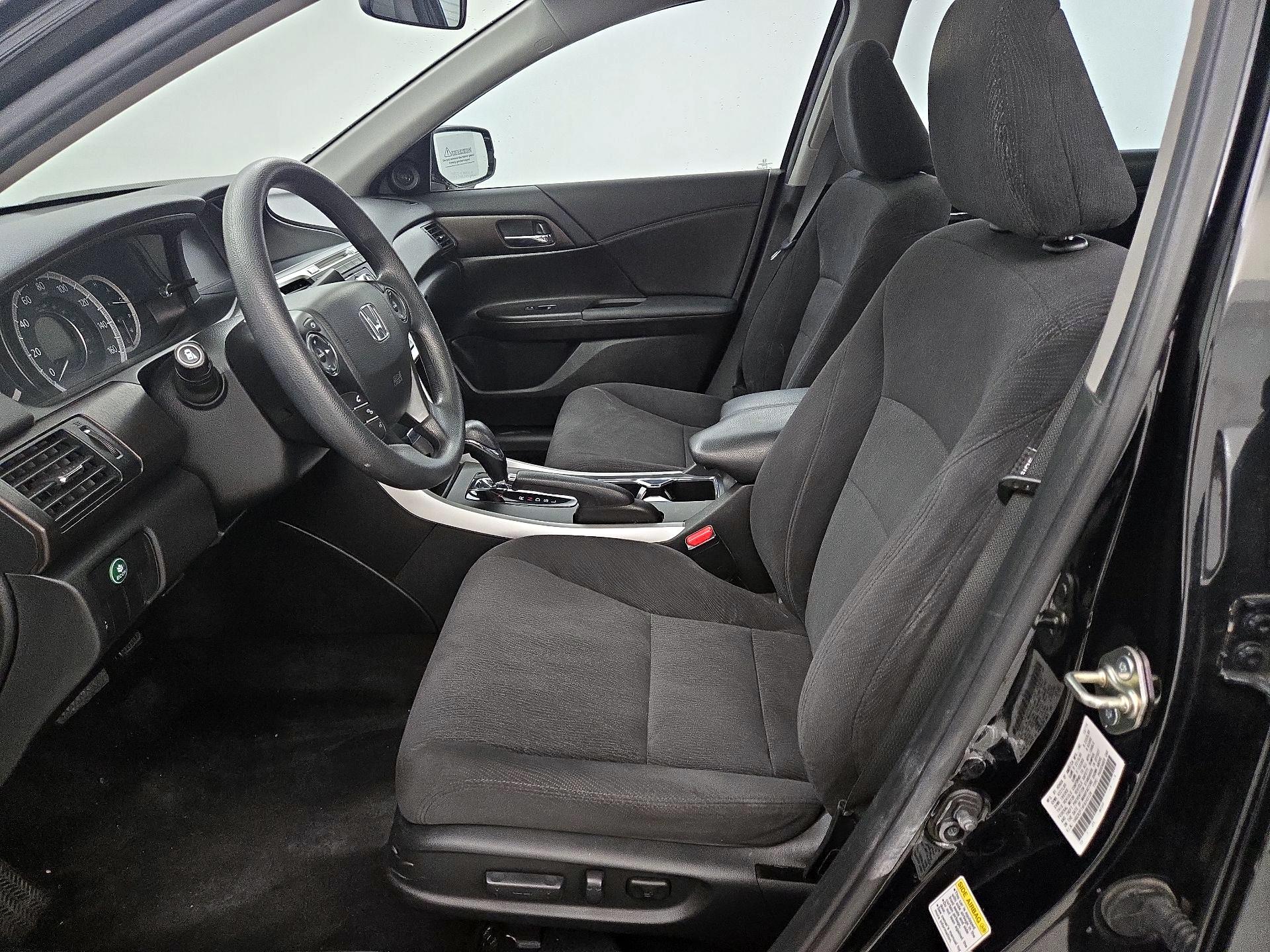 Thumbnail: 2015 Honda Accord - 11