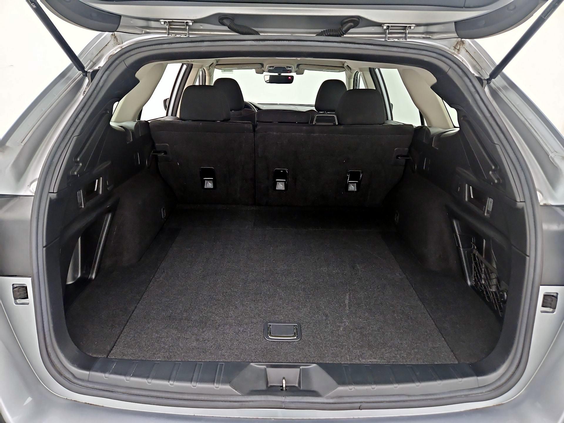 Thumbnail: 2021 Subaru Outback - 18