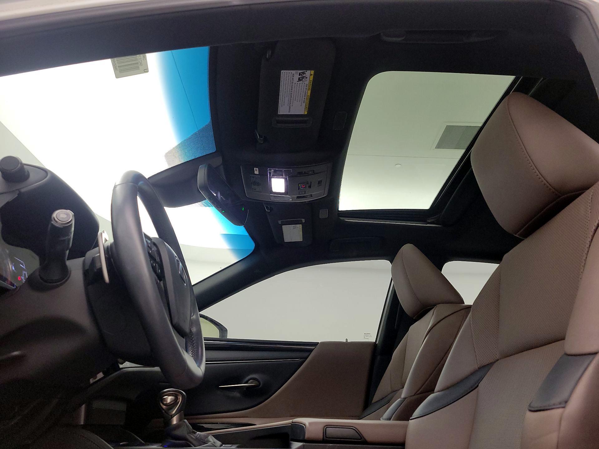 Thumbnail: 2023 Lexus ES - 19