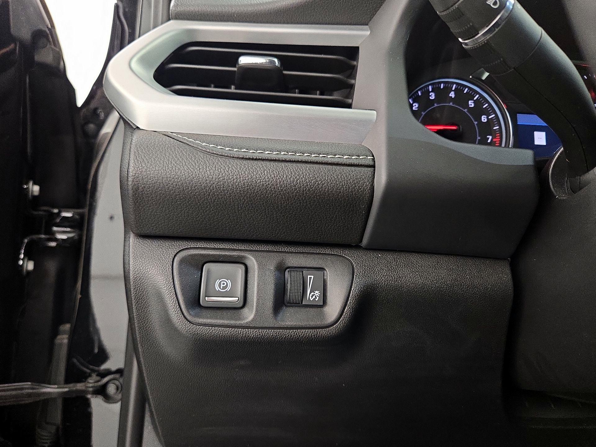 Thumbnail: 2023 GMC Acadia - 13