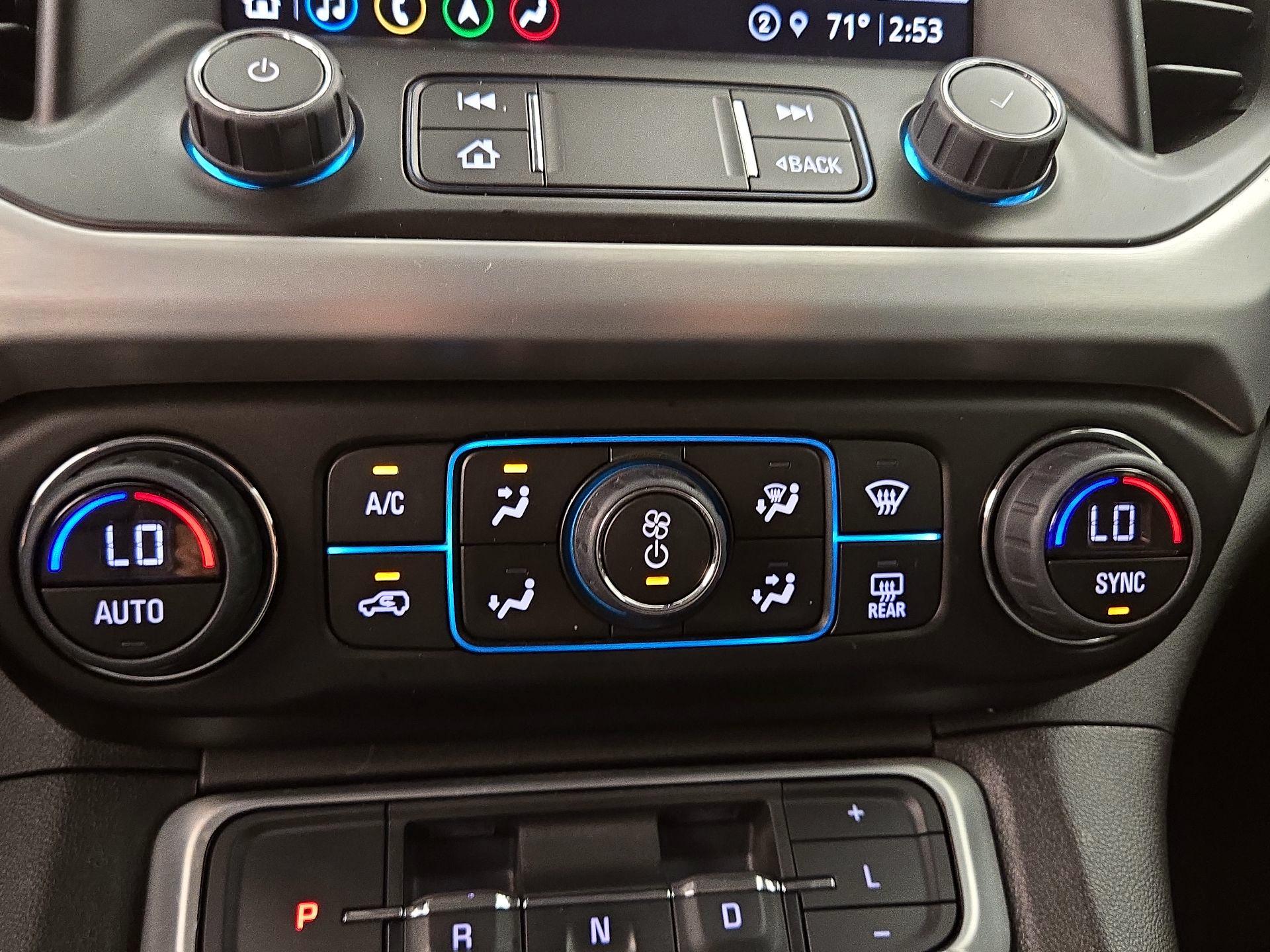 Thumbnail: 2023 GMC Acadia - 17