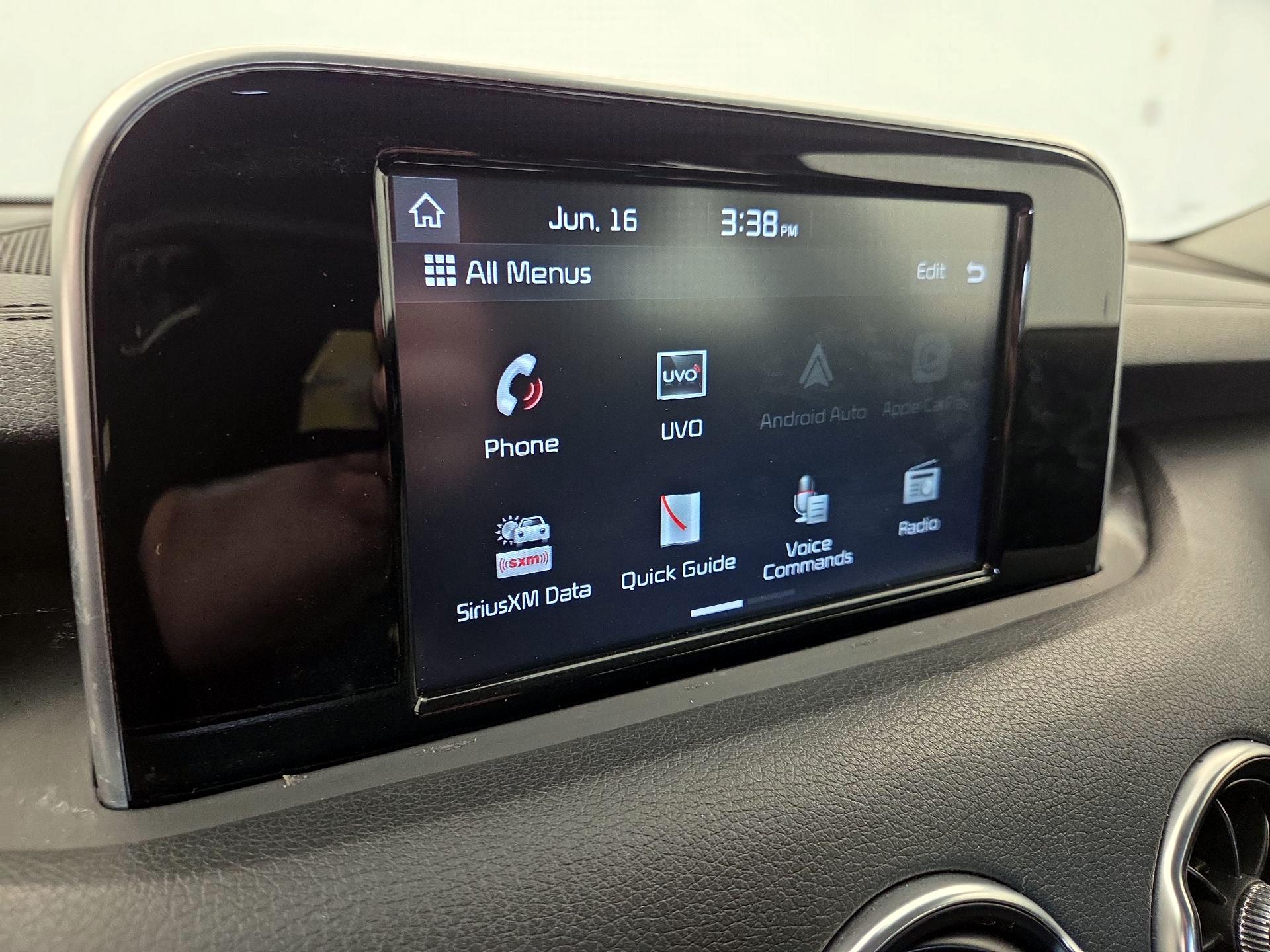 Thumbnail: 2019 Kia Stinger - 15