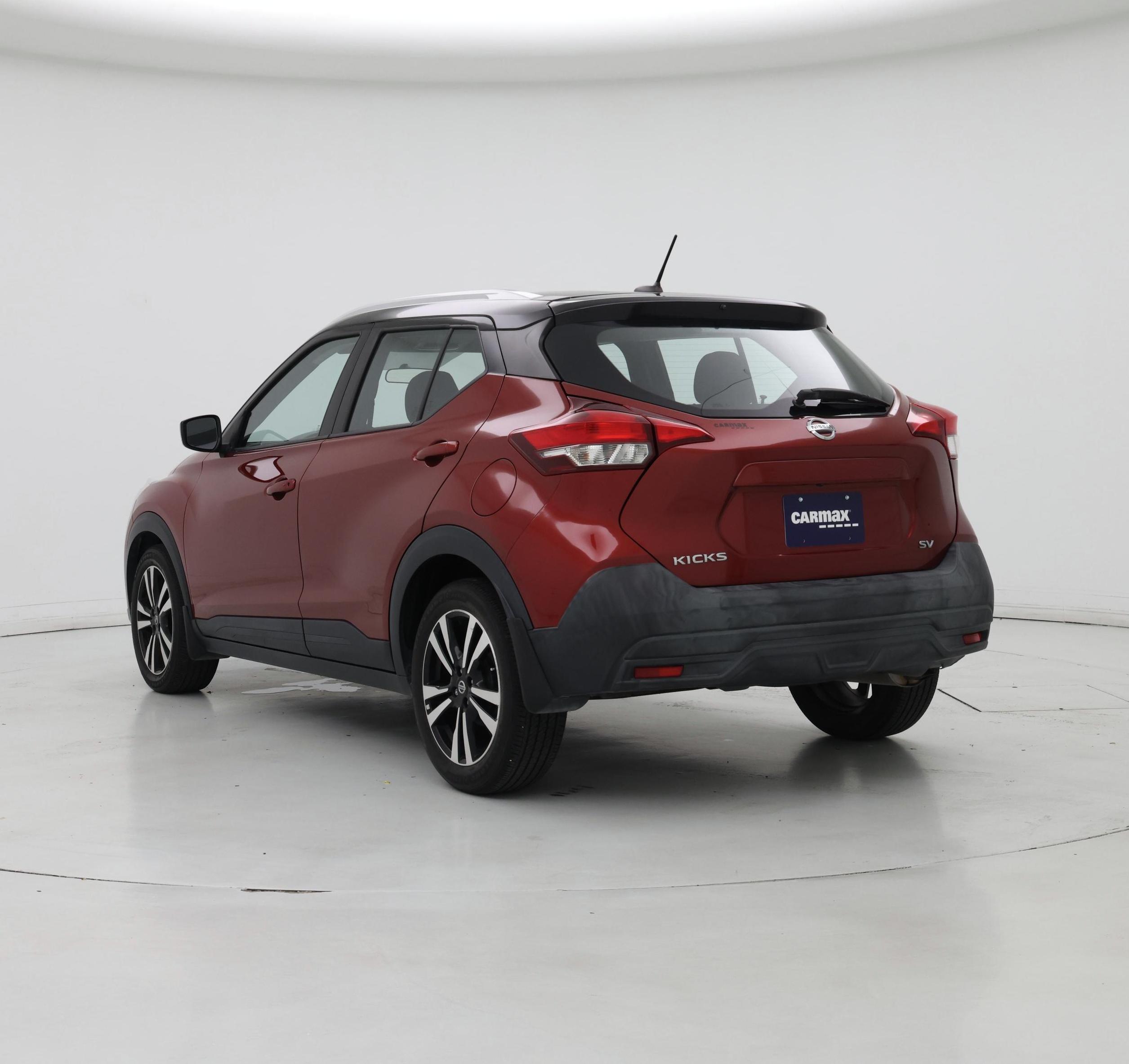 Thumbnail: 2018 Nissan Kicks - 2