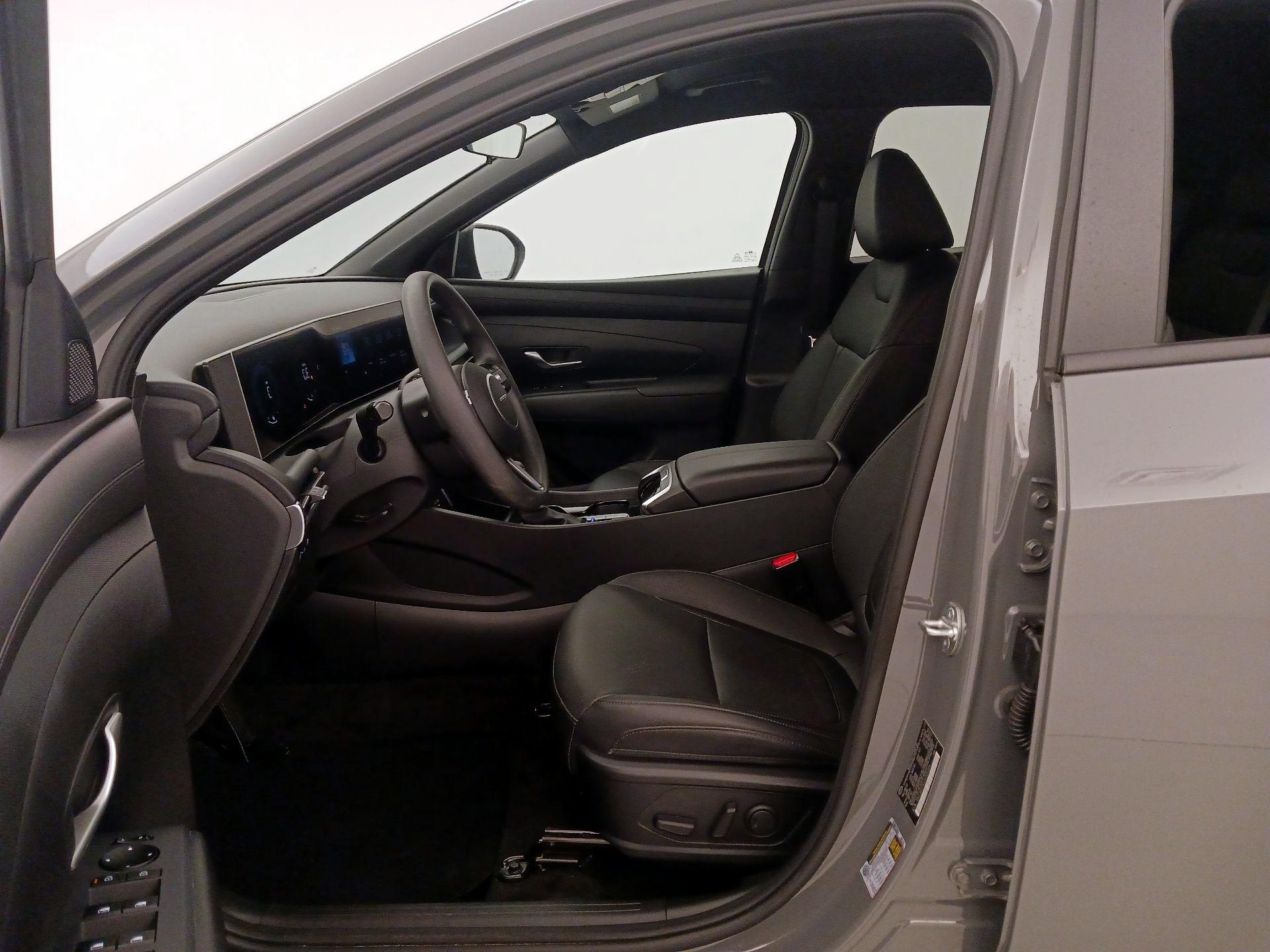 Thumbnail: 2025 Hyundai Santa Cruz - 11