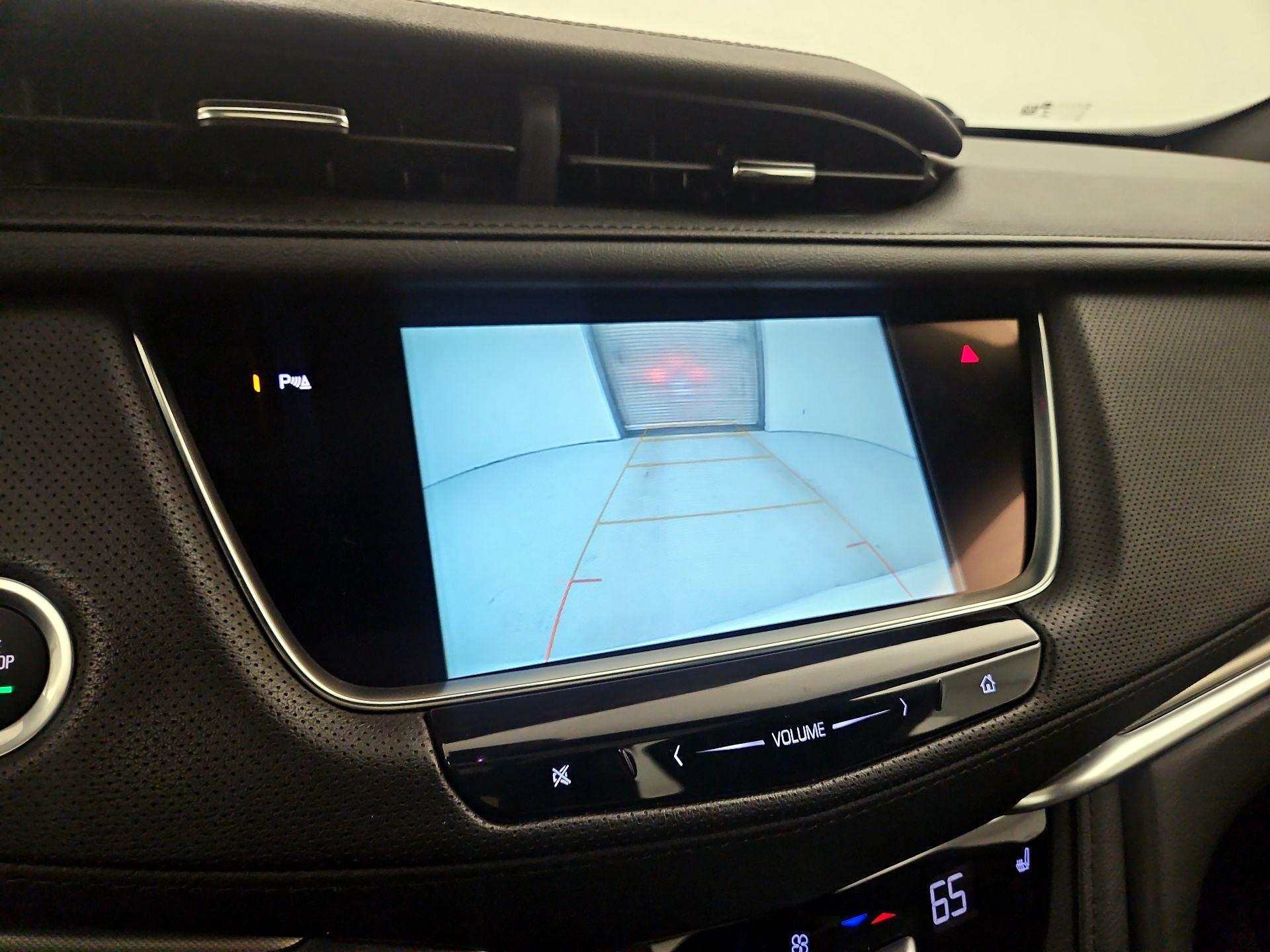 Thumbnail: 2019 Cadillac XT5 - 12