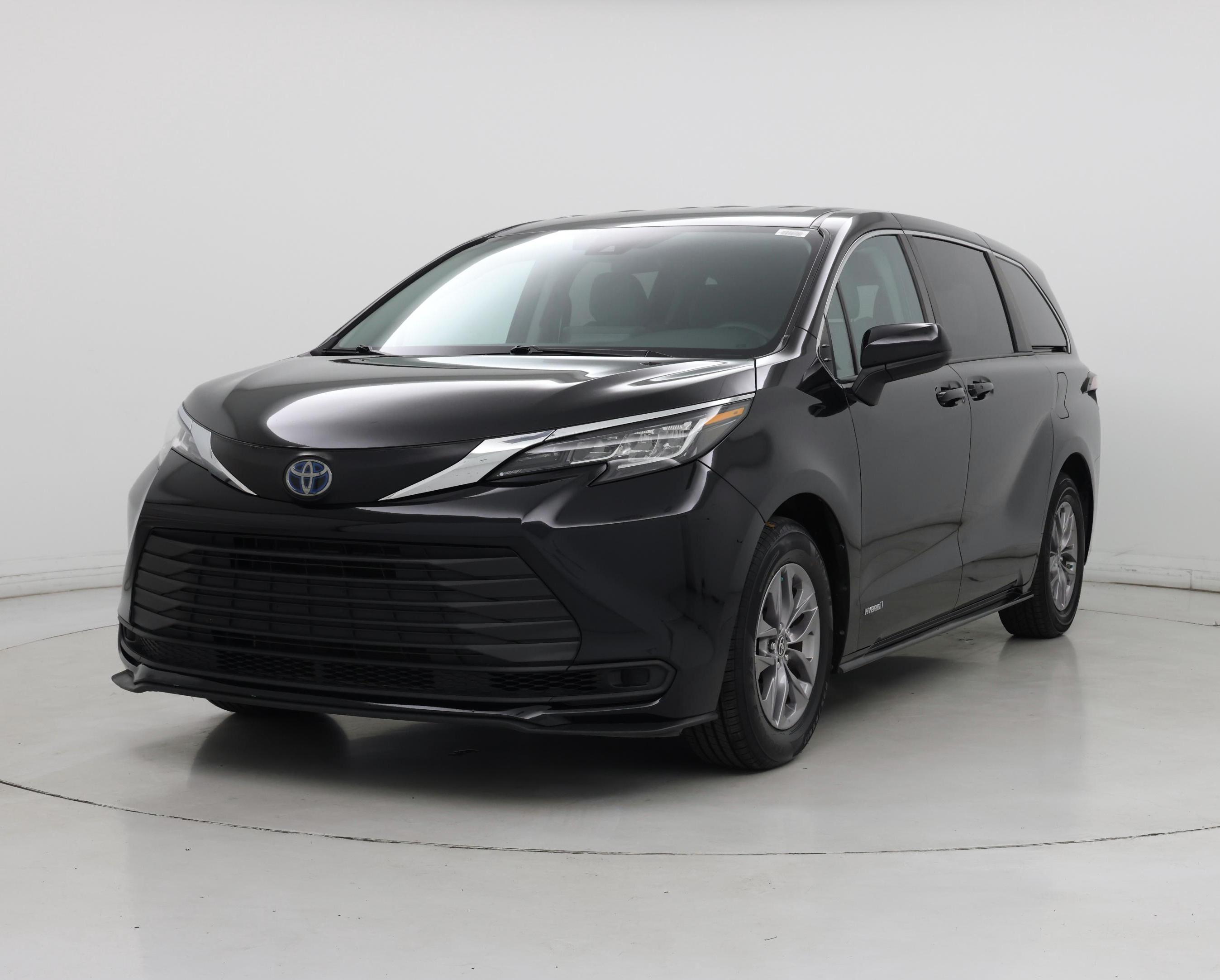 Thumbnail: 2021 Toyota Sienna - 4