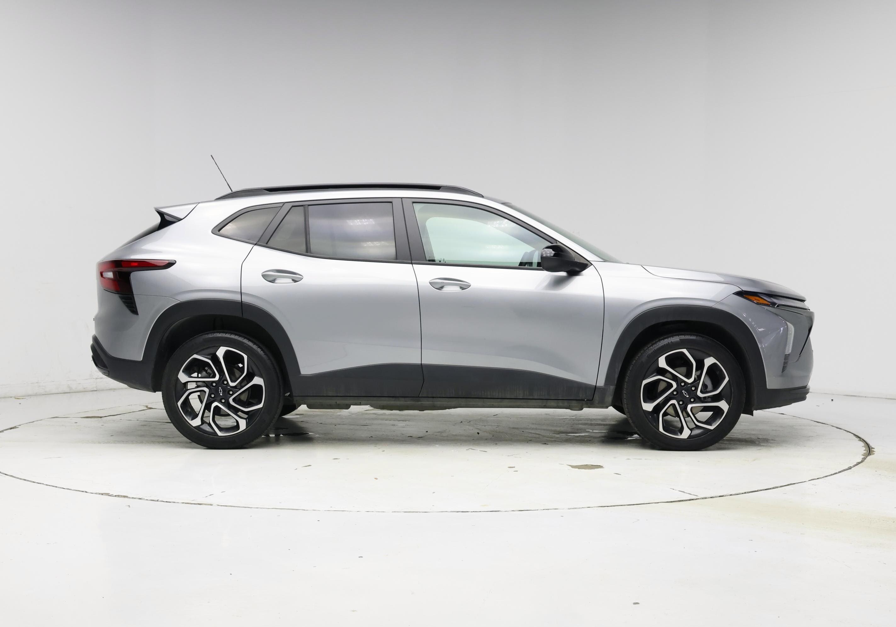Thumbnail: 2025 Chevrolet Trax - 7
