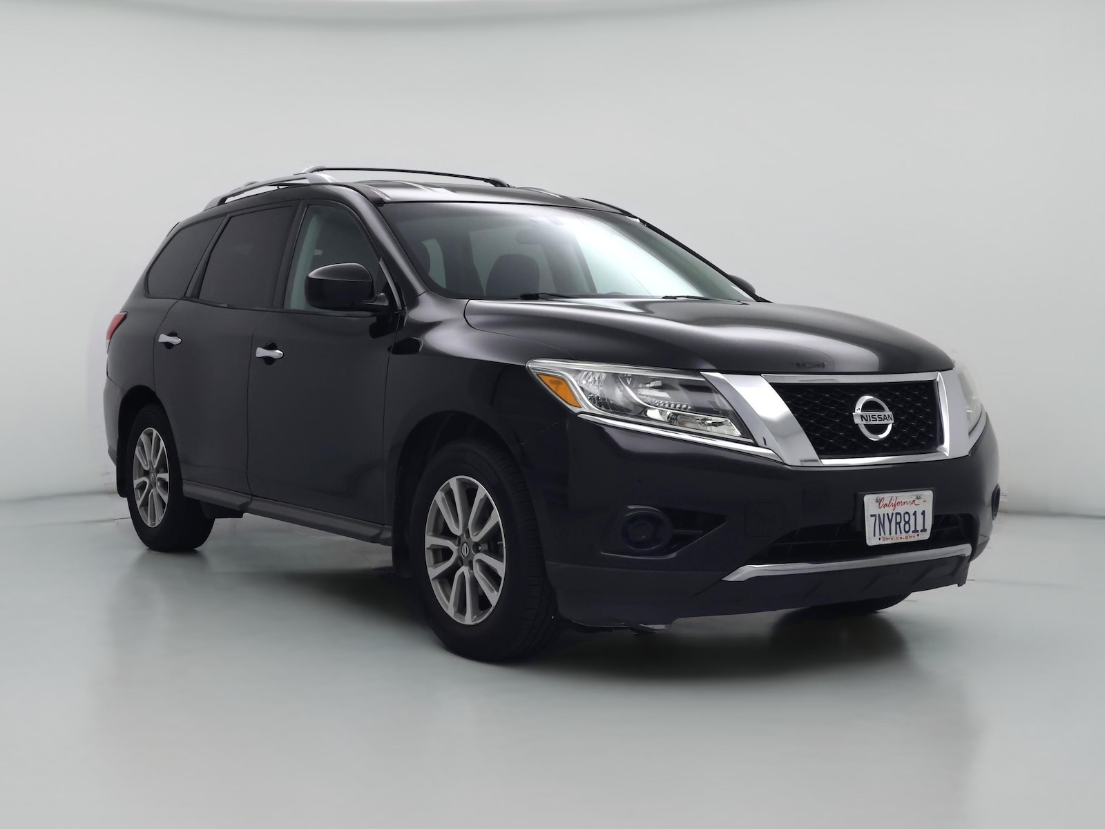 2014 Nissan Pathfinder SV - Photo 1
