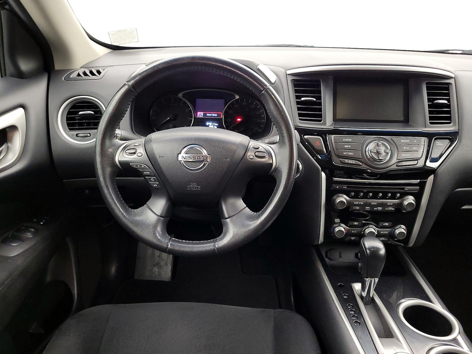 2014 Nissan Pathfinder SV - Photo 11