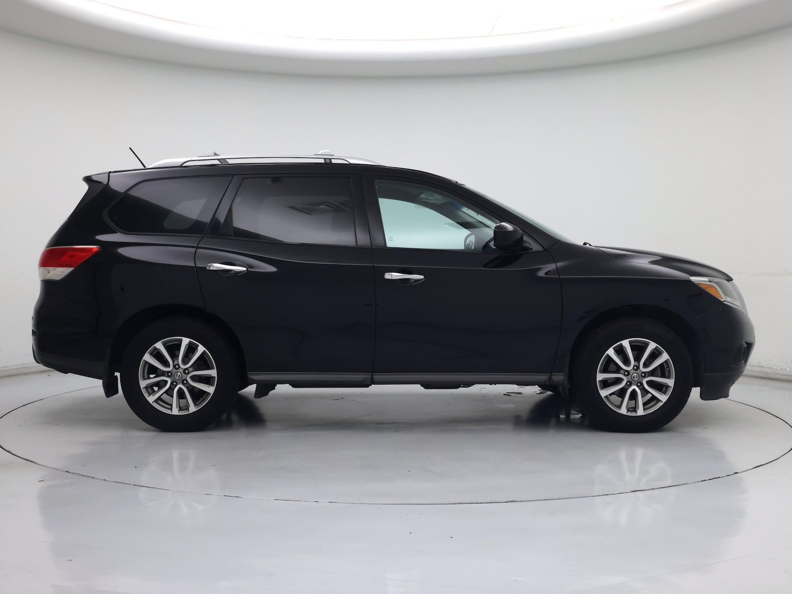 2014 Nissan Pathfinder SV - Photo 8