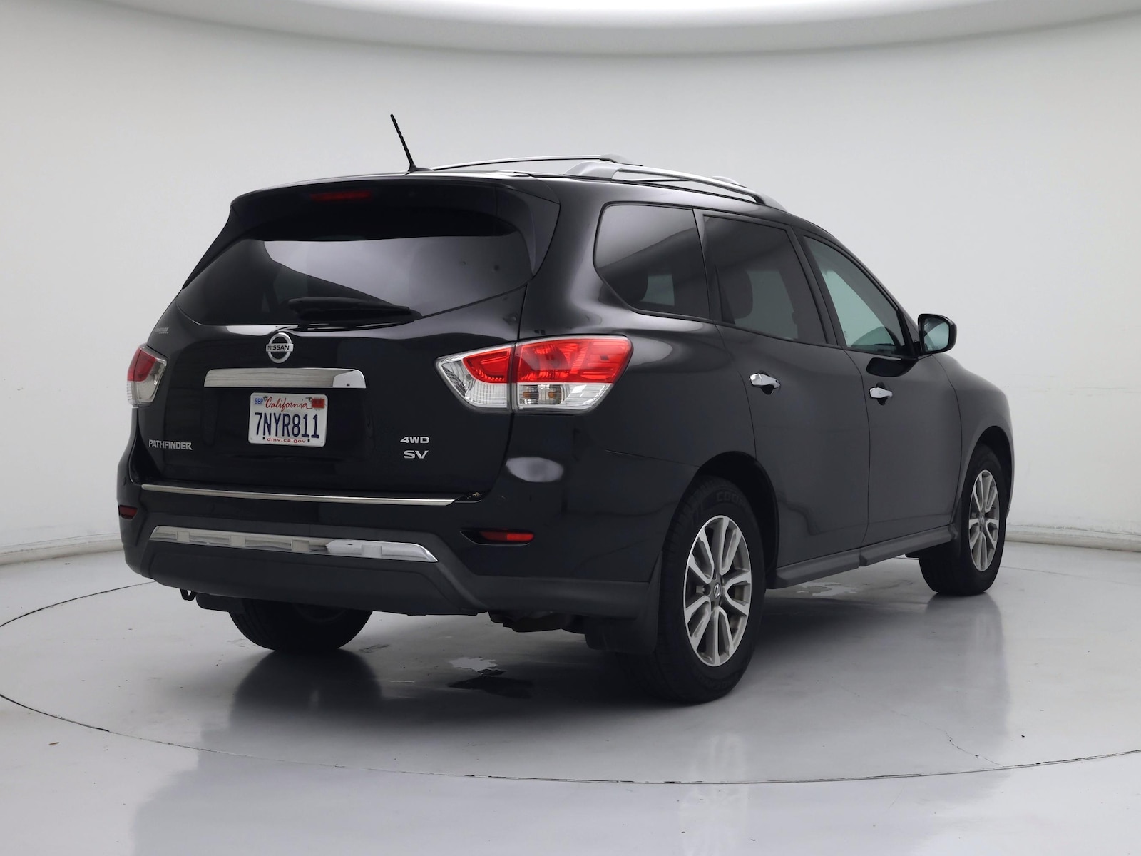 2014 Nissan Pathfinder SV - Photo 9