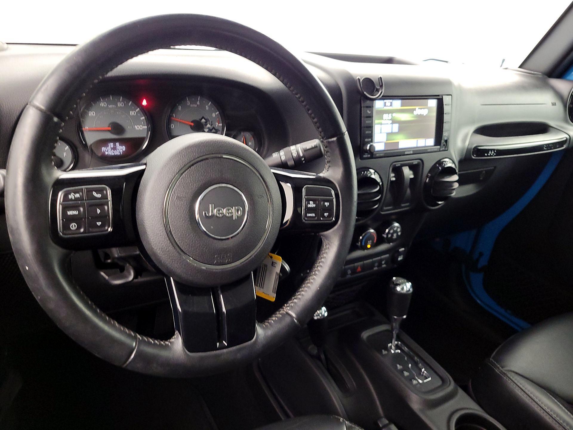 Thumbnail: 2017 Jeep Wrangler - 9