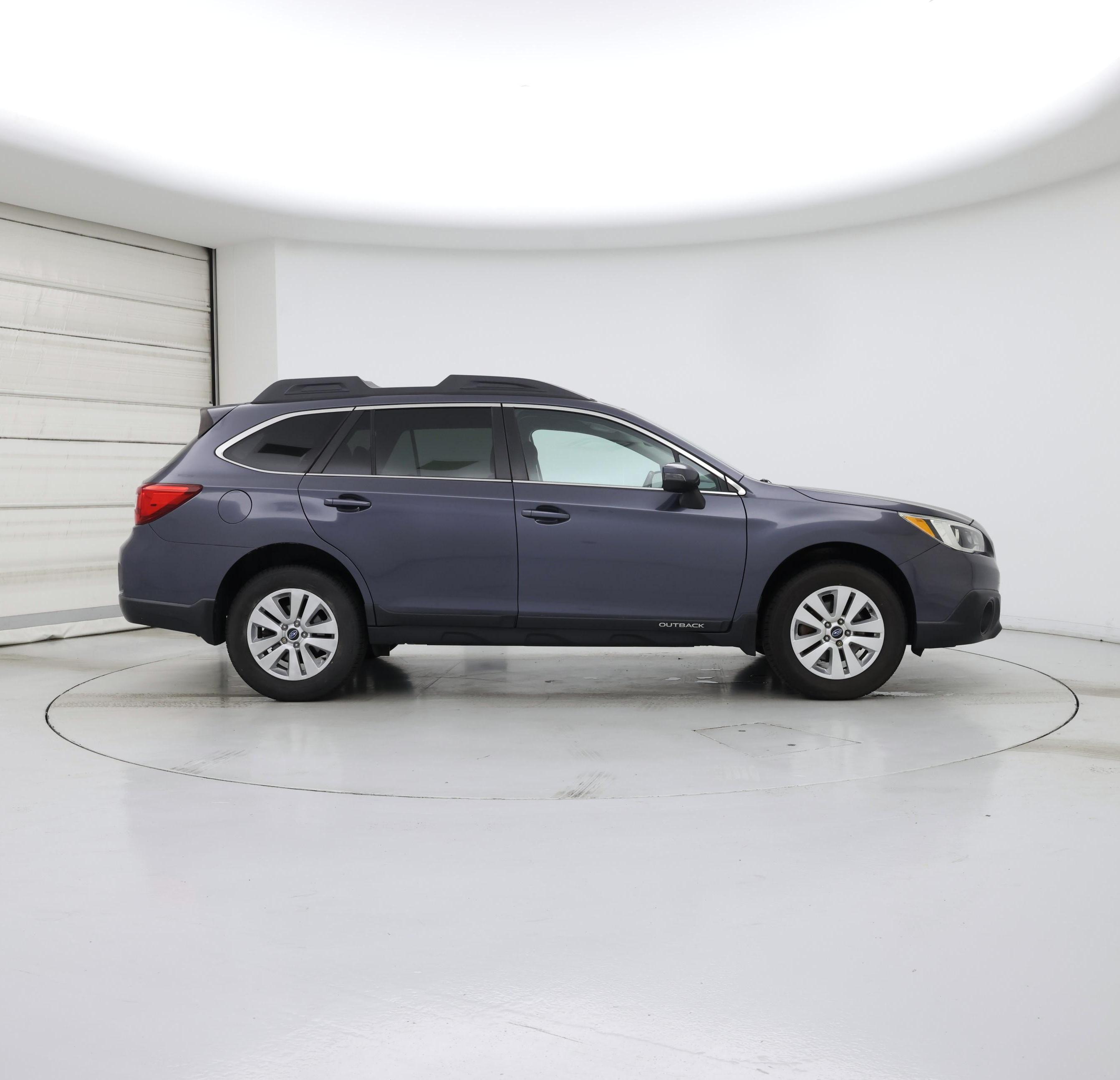 Thumbnail: 2016 Subaru Outback - 7