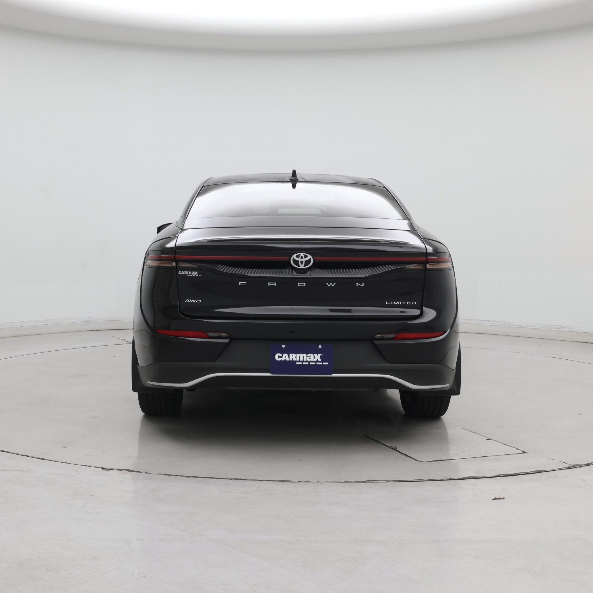 Thumbnail: 2023 Toyota Crown - 6