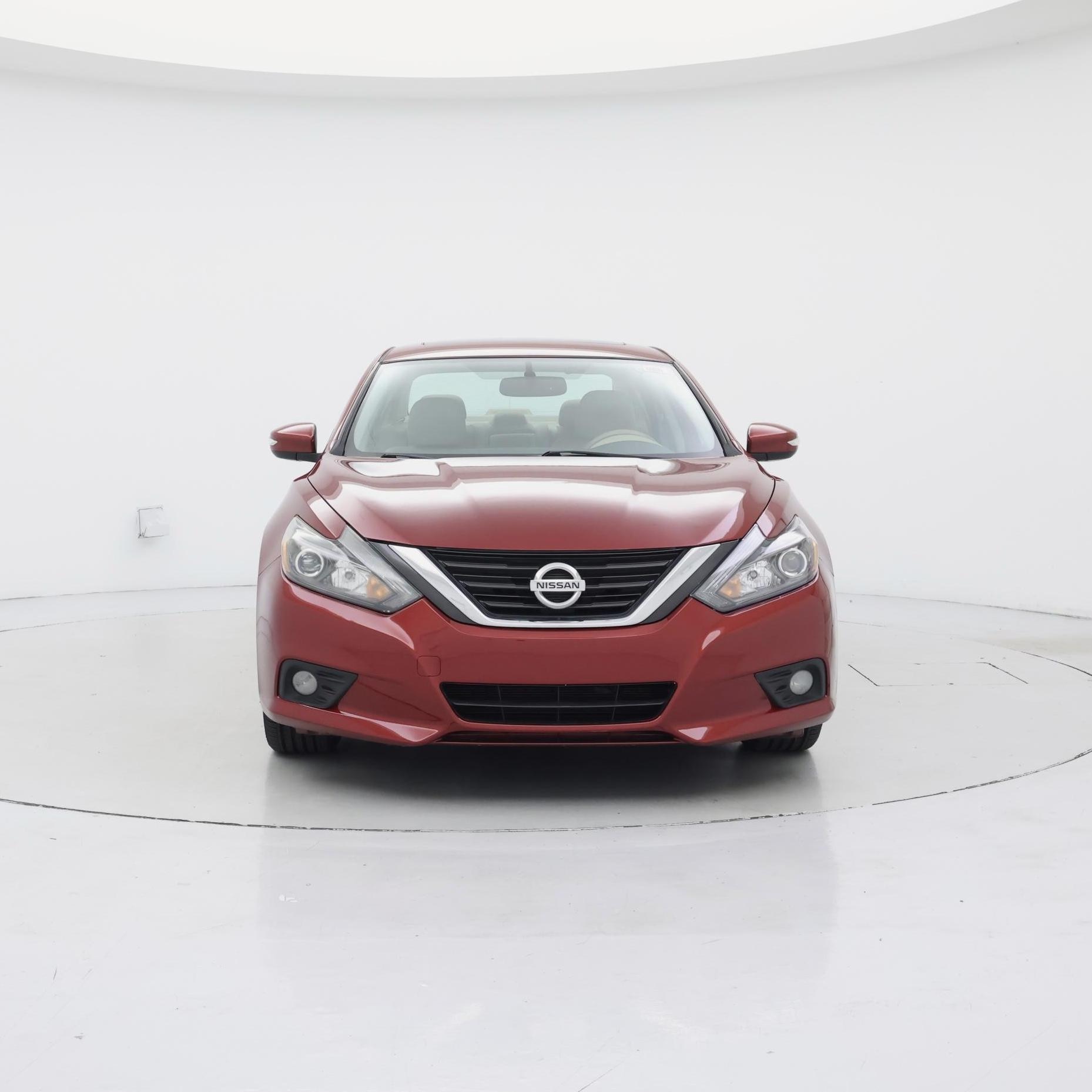 Thumbnail: 2016 Nissan Altima - 5