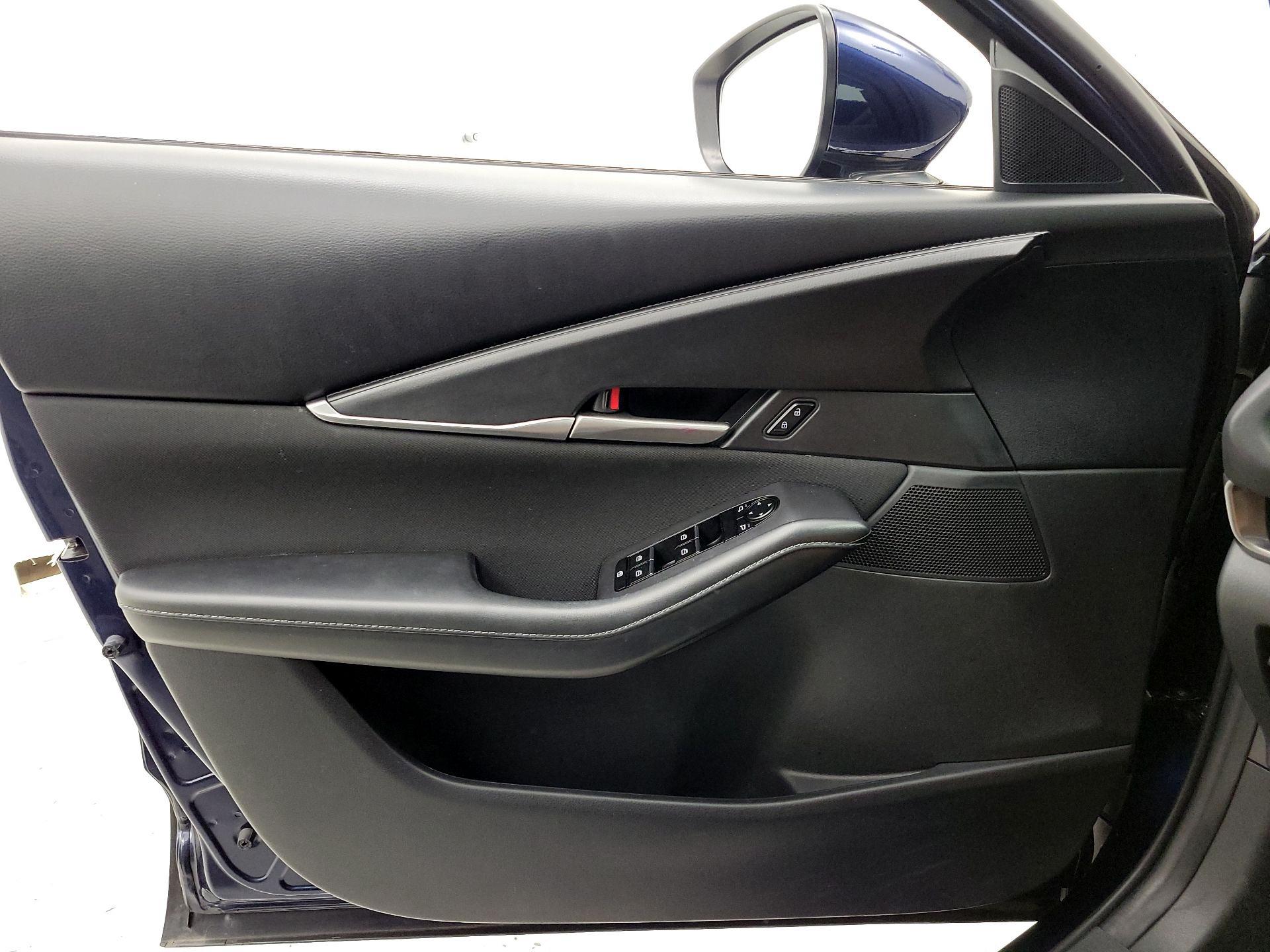 Thumbnail: 2023 Mazda CX-30 - 12