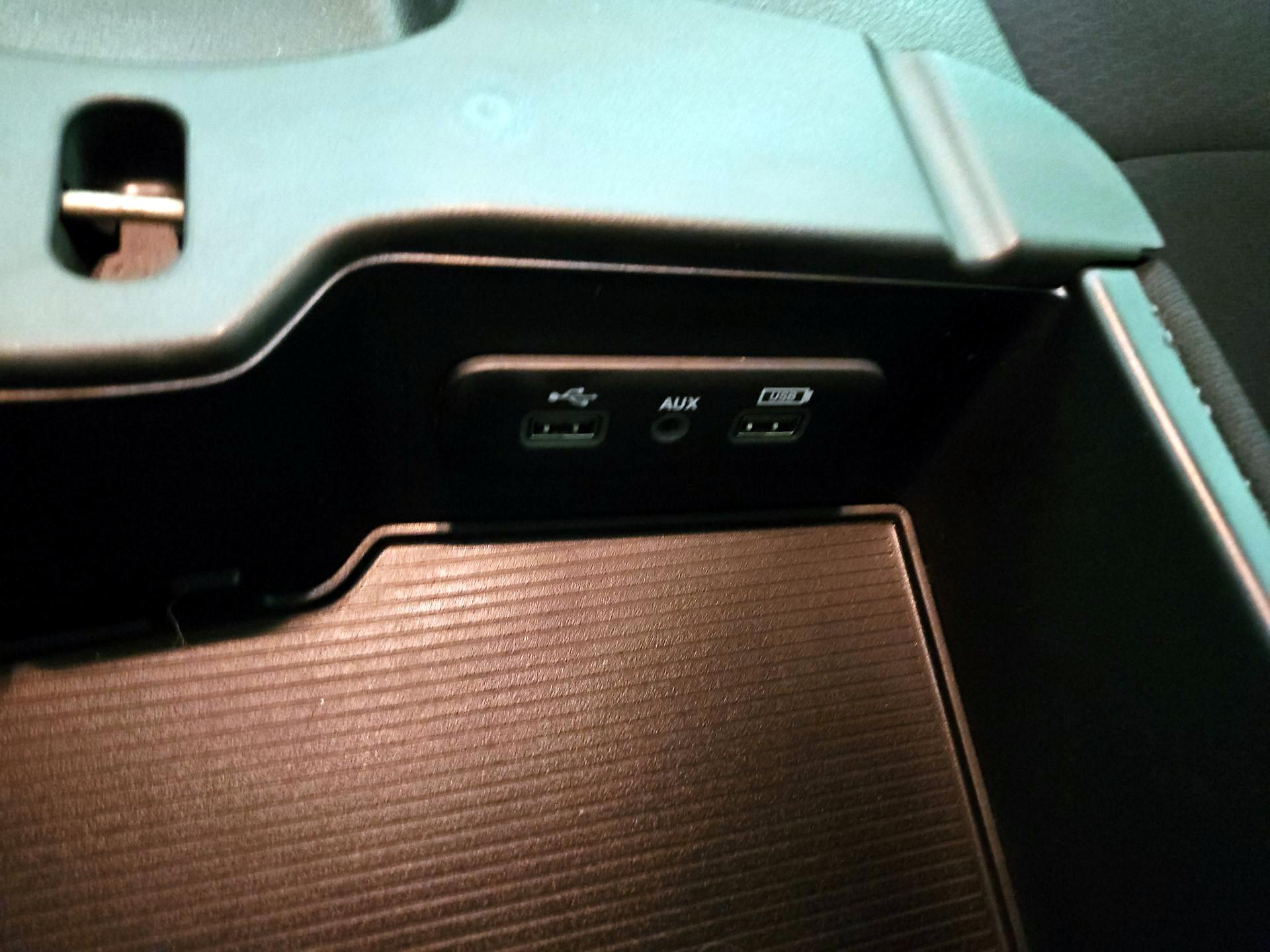Thumbnail: 2019 RAM 1500 Classic - 18