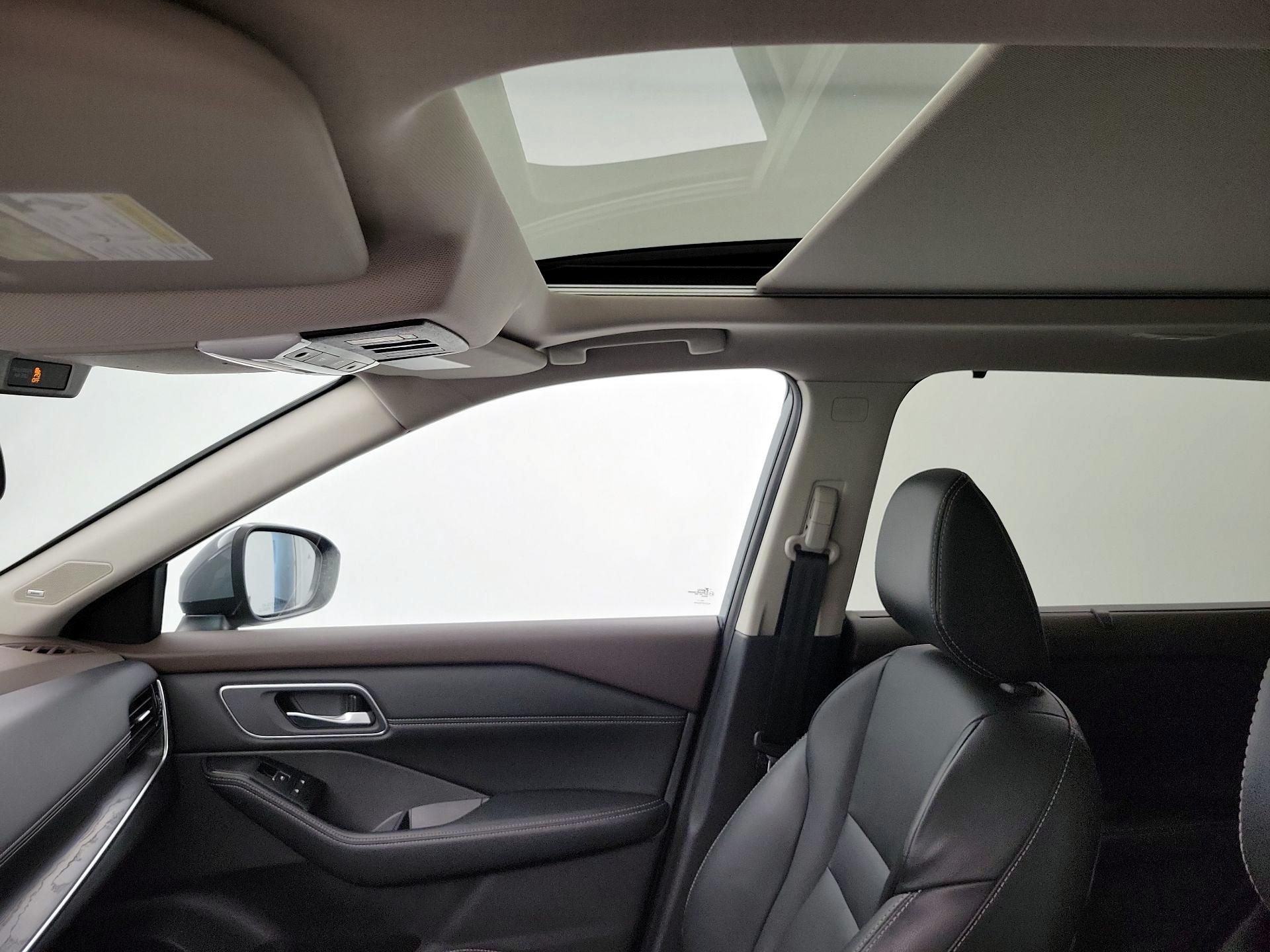 Thumbnail: 2021 Nissan Rogue - 20