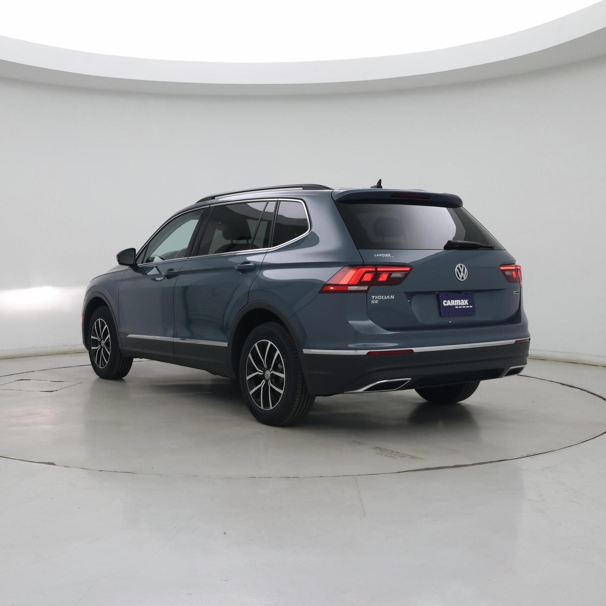 Thumbnail: 2021 Volkswagen Tiguan - 2