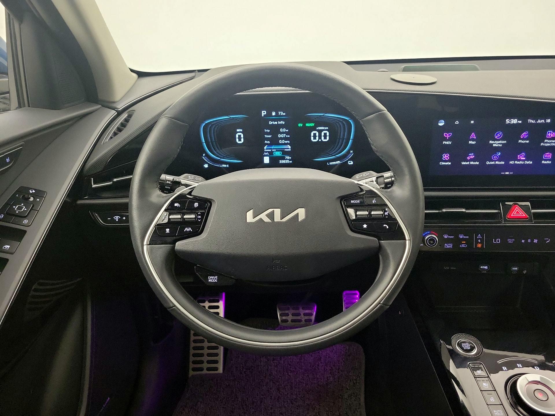 Thumbnail: 2023 Kia Niro - 10