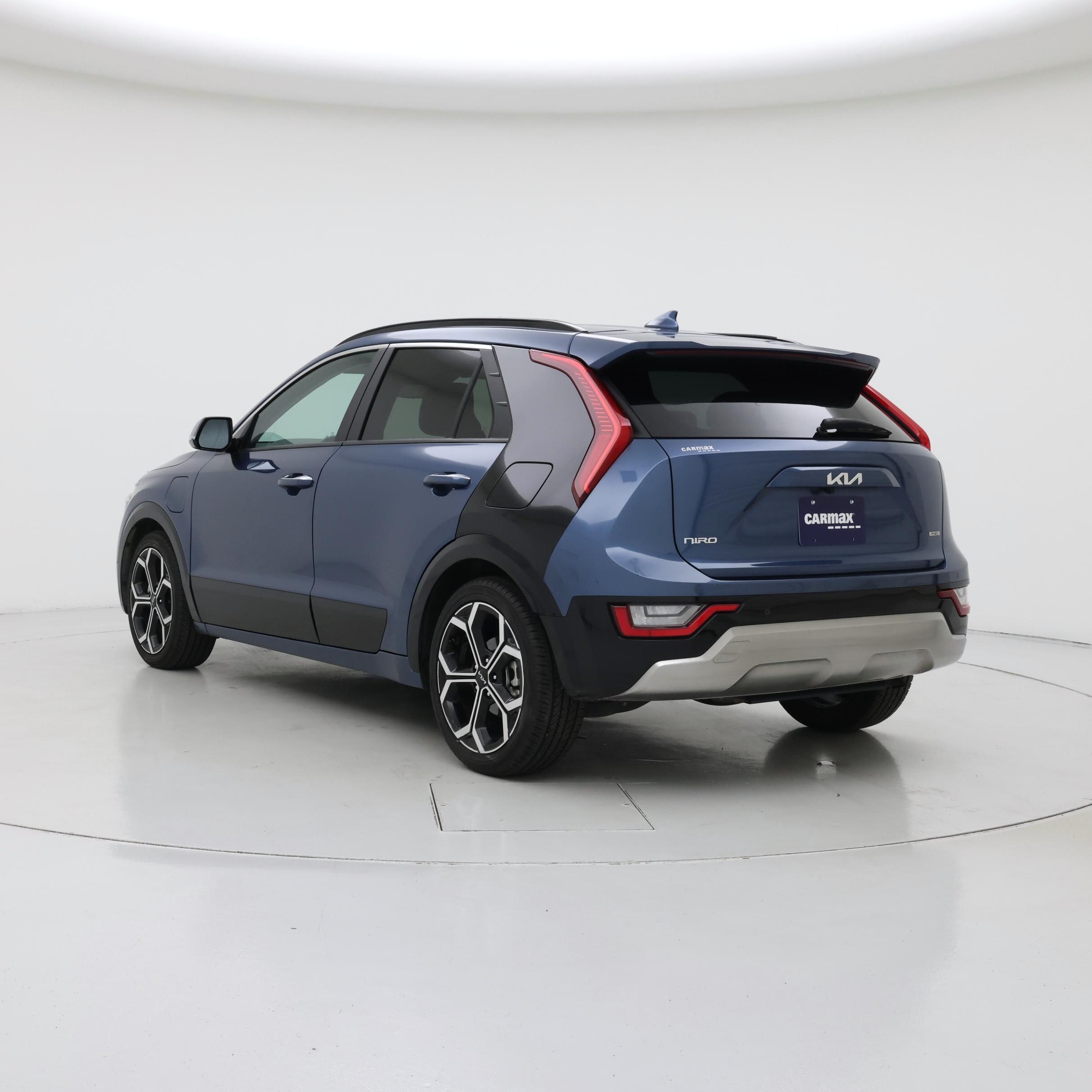 Thumbnail: 2023 Kia Niro - 2