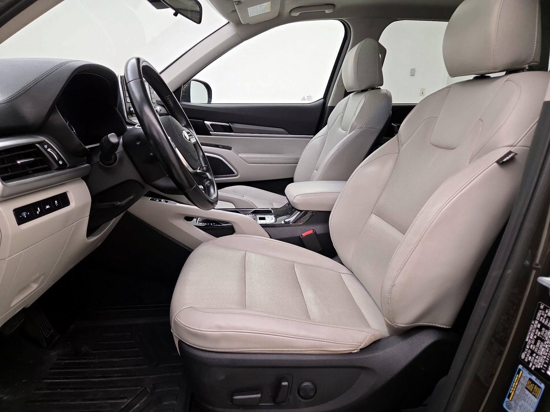 Thumbnail: 2021 Kia Telluride - 11