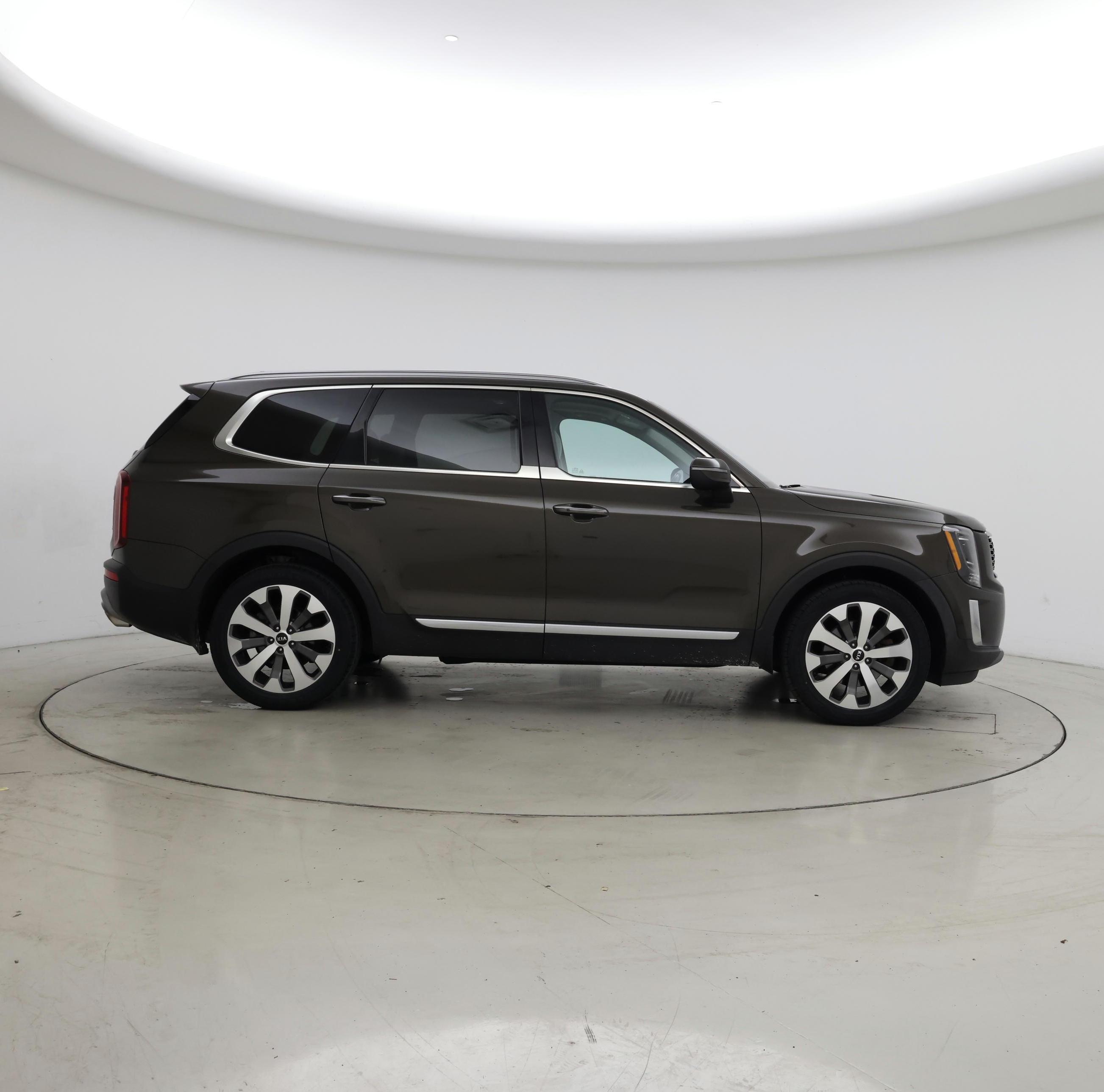Thumbnail: 2021 Kia Telluride - 7