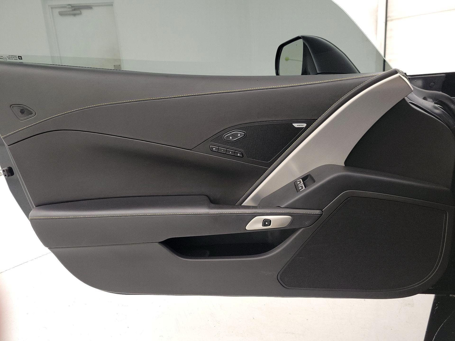 Thumbnail: 2016 Chevrolet Corvette - 12
