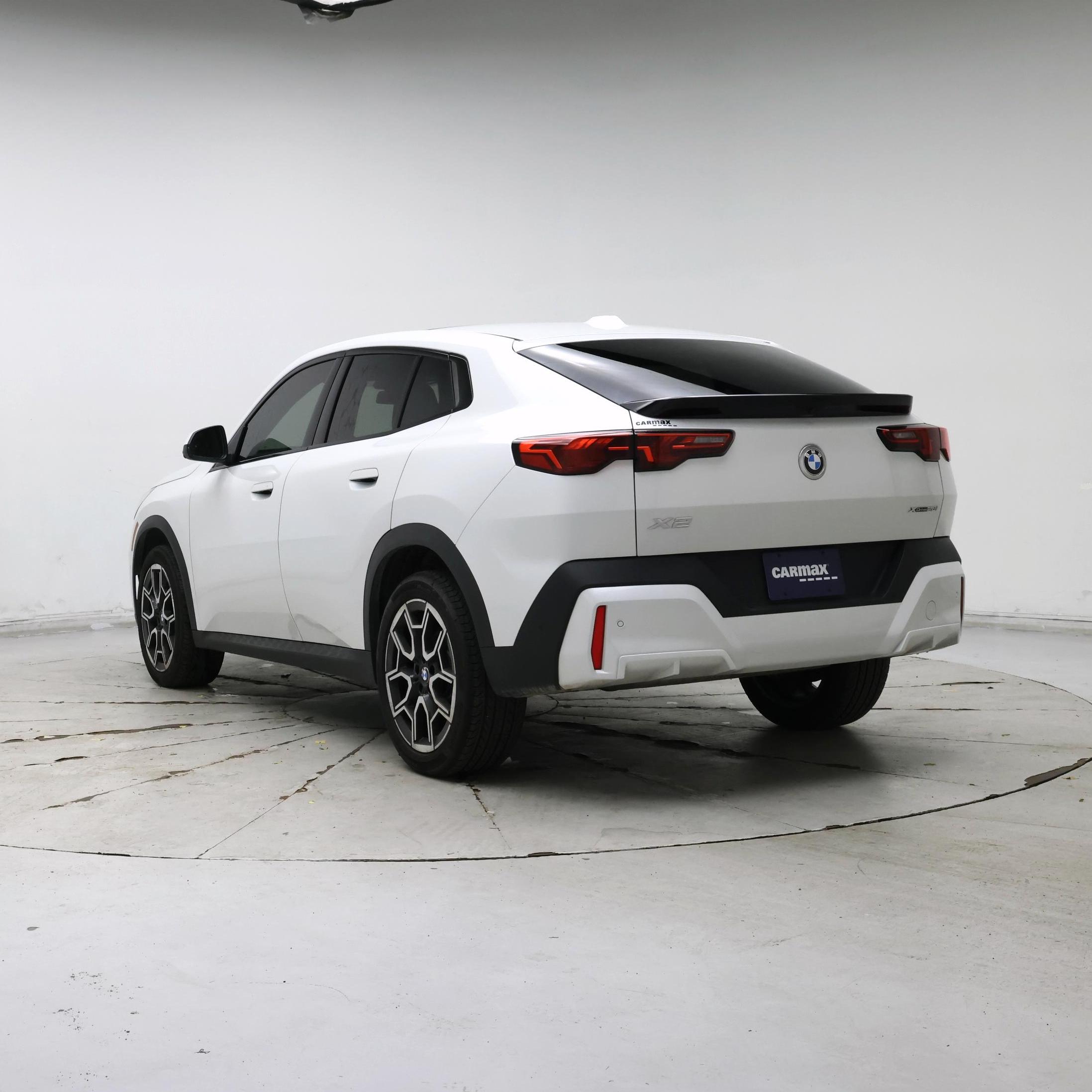 Thumbnail: 2025 BMW X2 - 2
