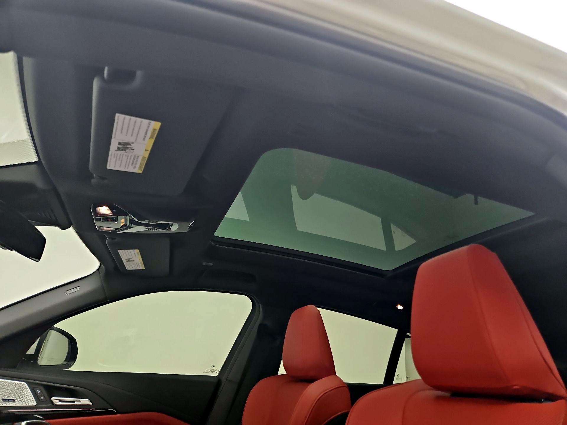 Thumbnail: 2025 BMW X2 - 19