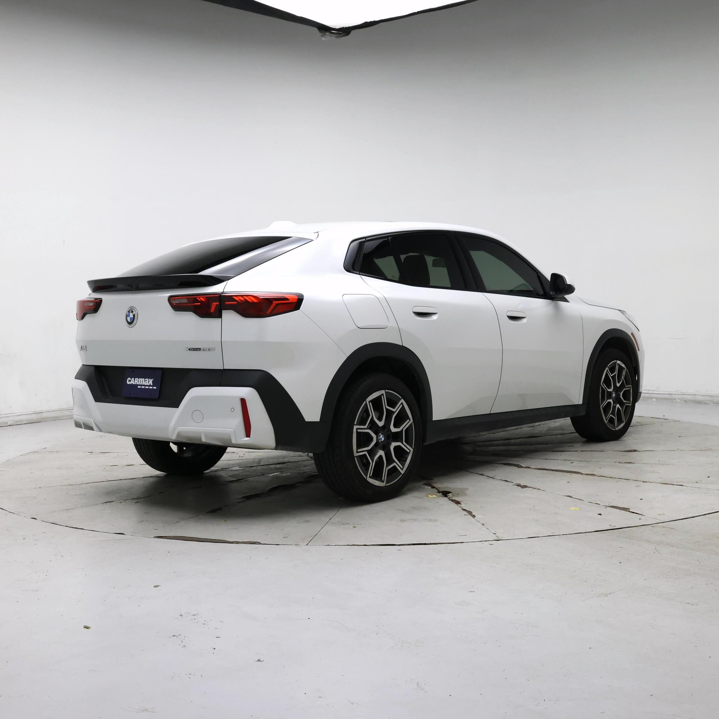 Thumbnail: 2025 BMW X2 - 8