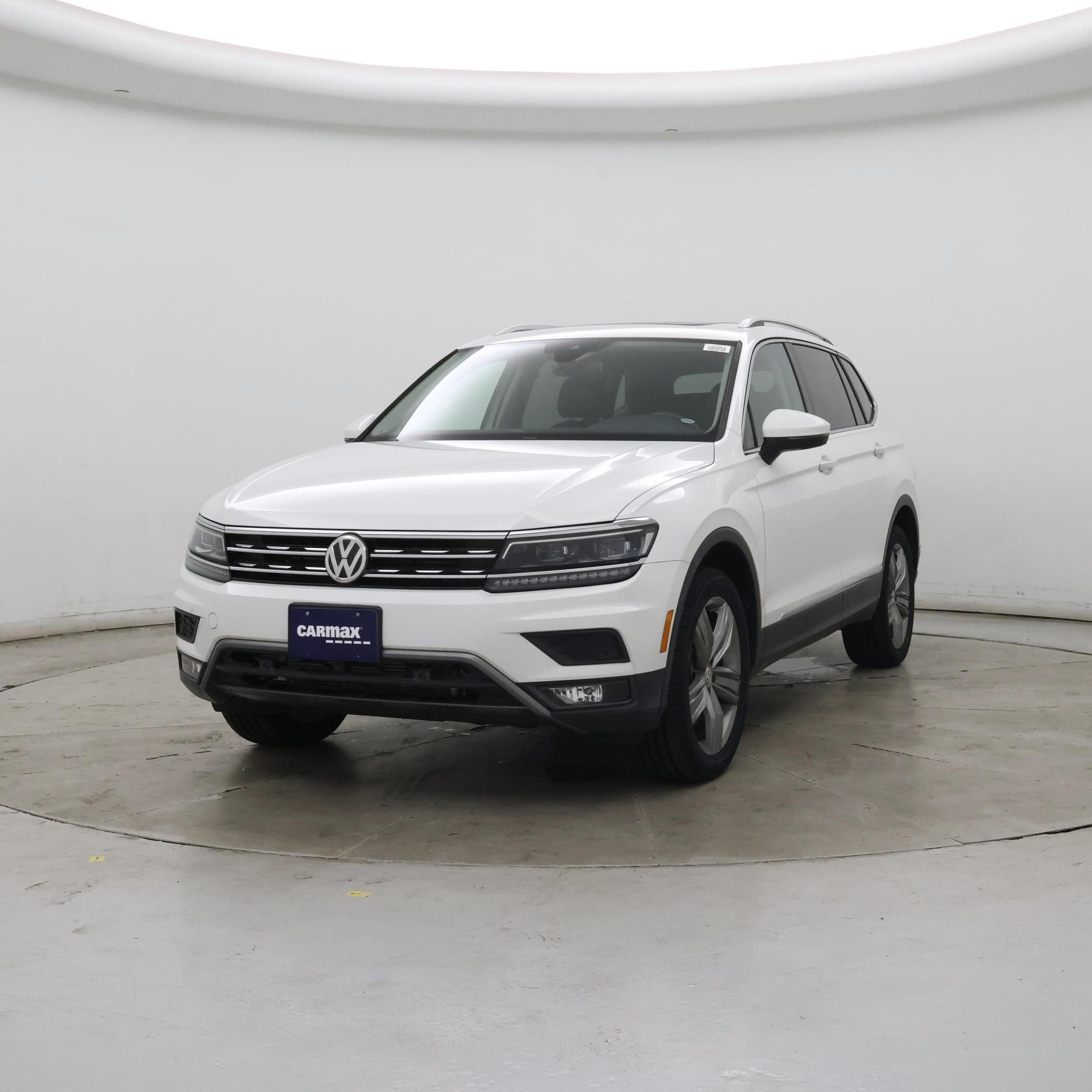 Thumbnail: 2019 Volkswagen Tiguan - 4