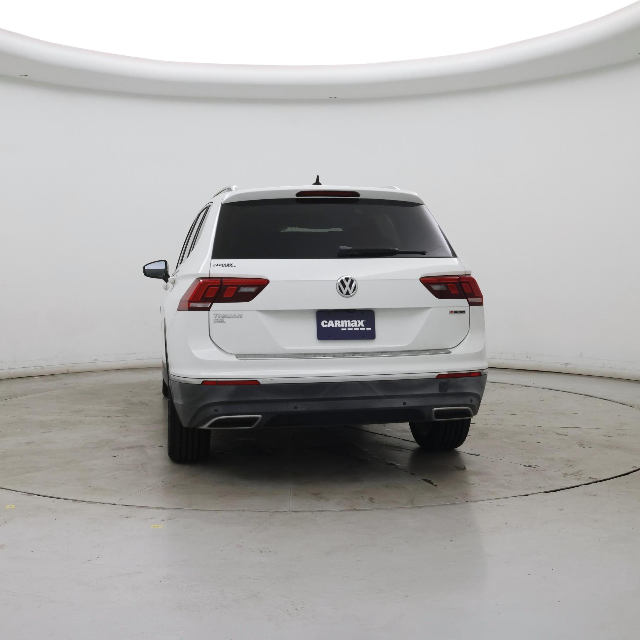 Thumbnail: 2019 Volkswagen Tiguan - 6