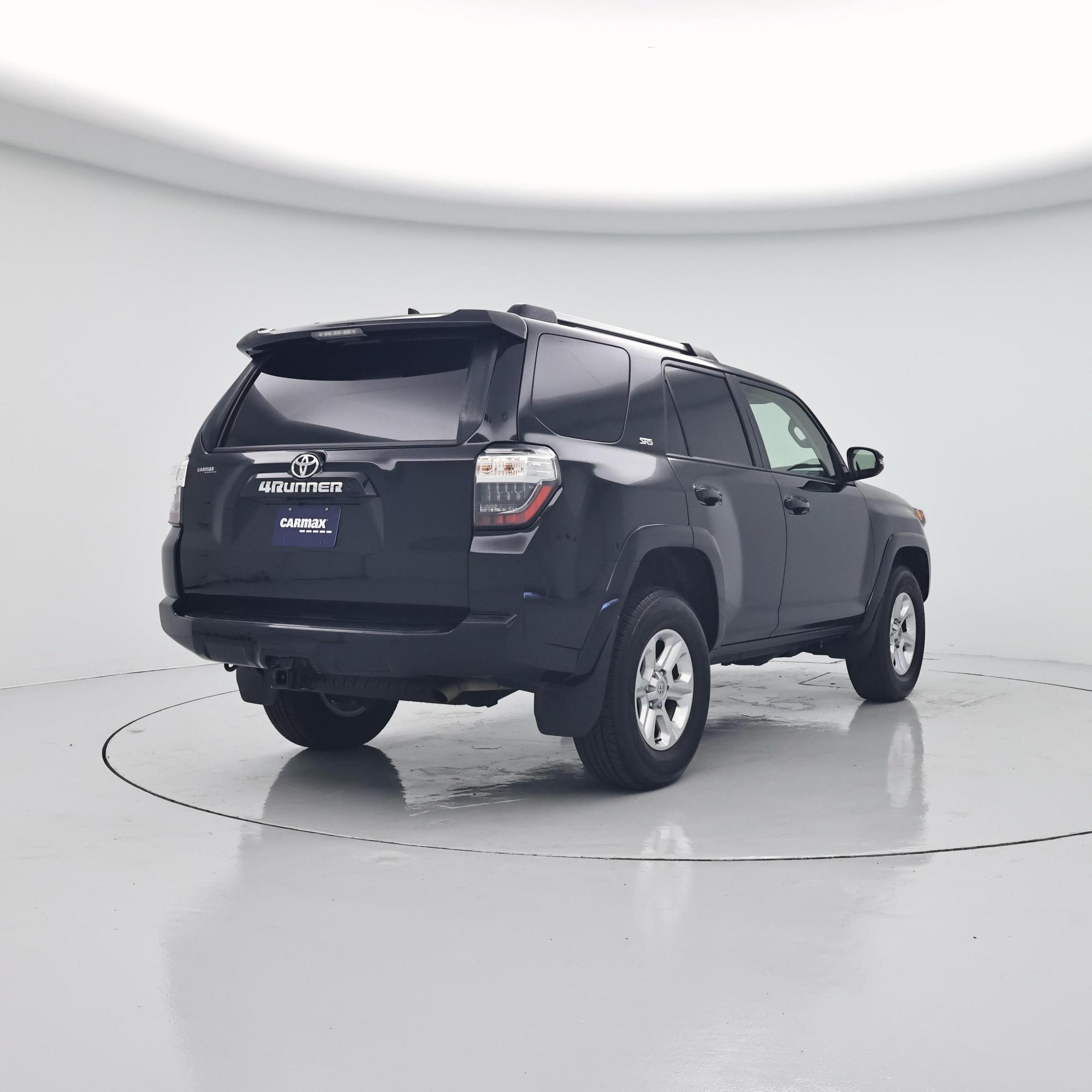 Thumbnail: 2024 Toyota 4Runner - 8