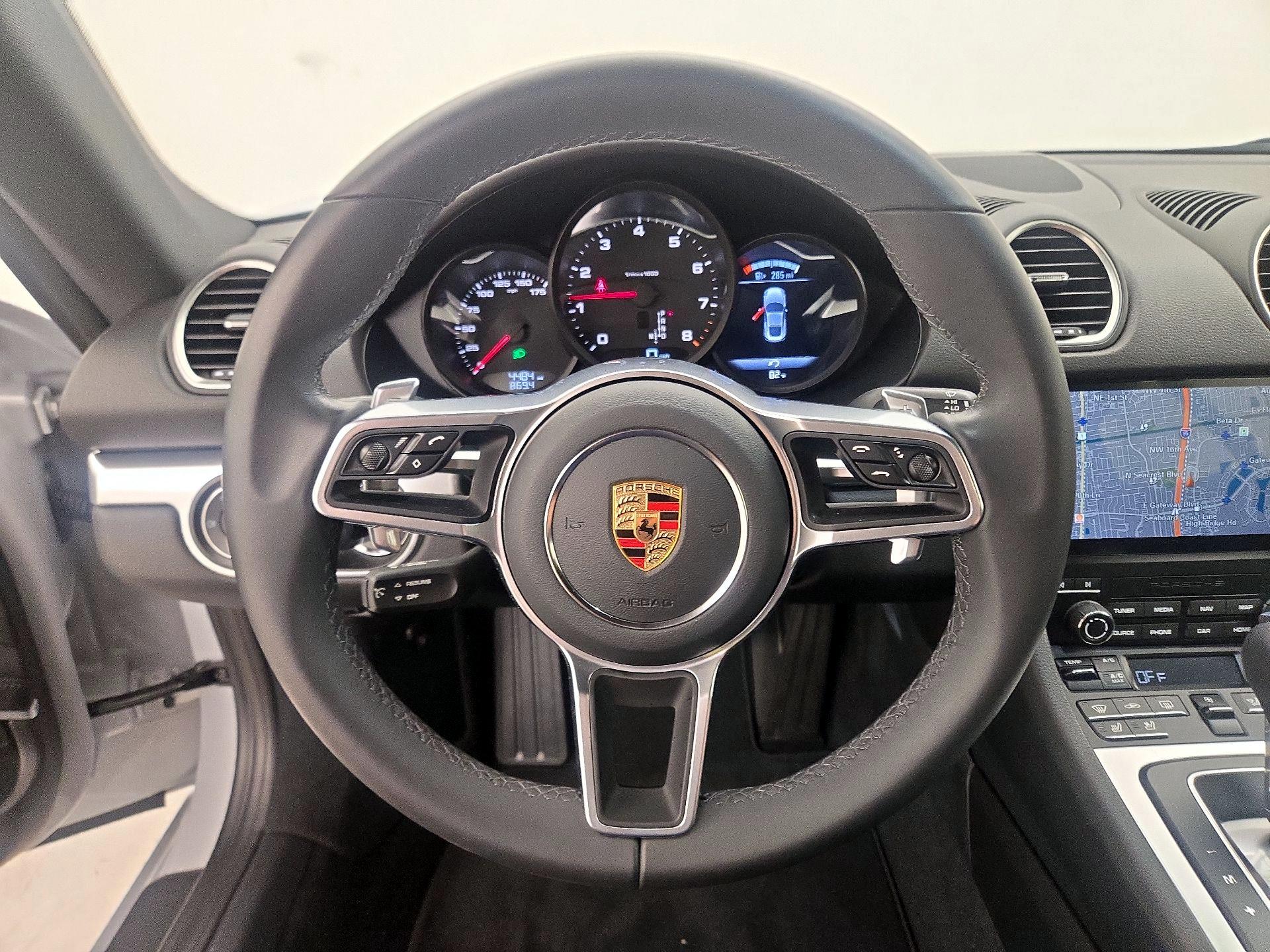 Thumbnail: 2024 Porsche 718 Cayman - 10
