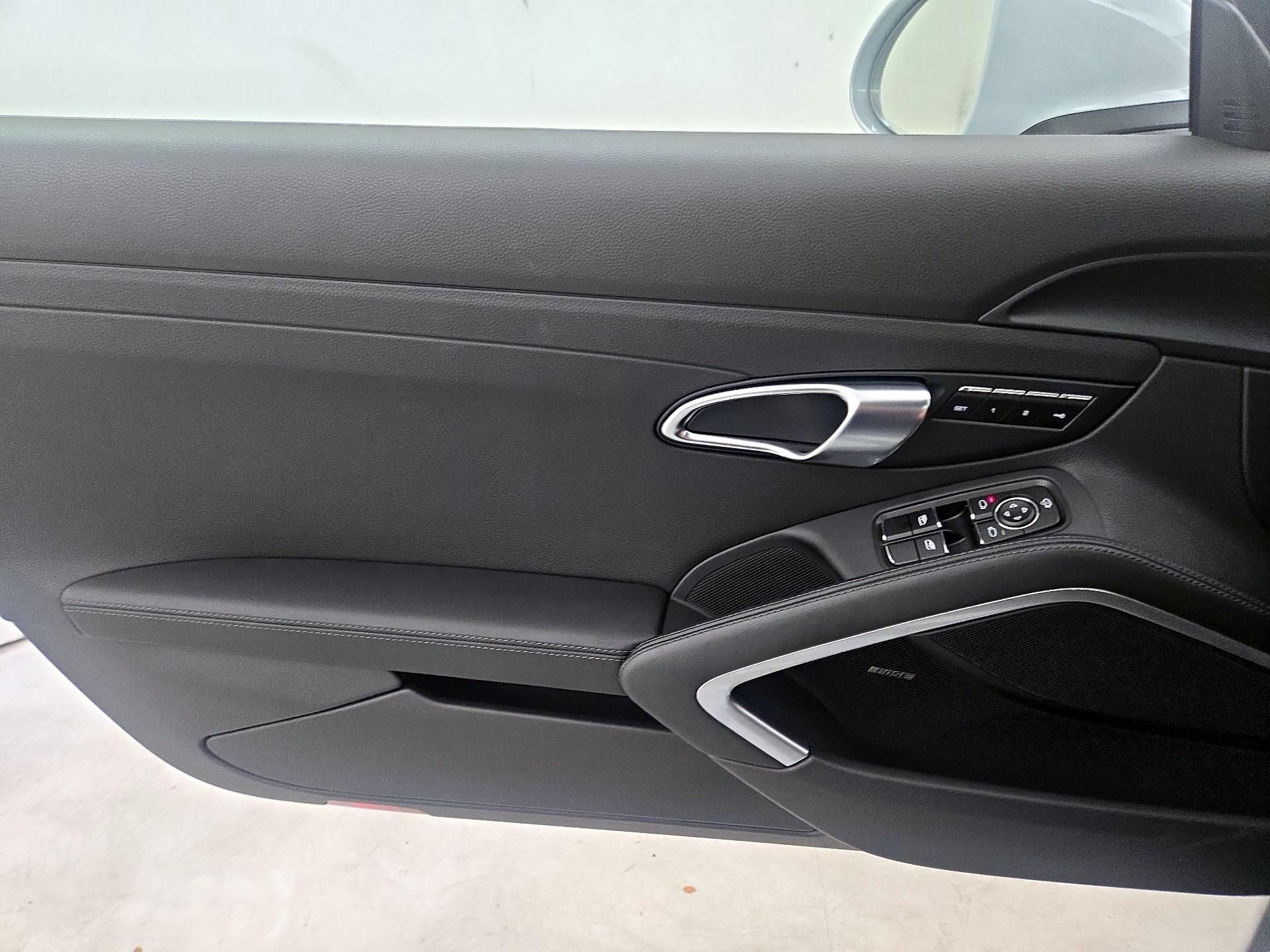 Thumbnail: 2024 Porsche 718 Cayman - 12