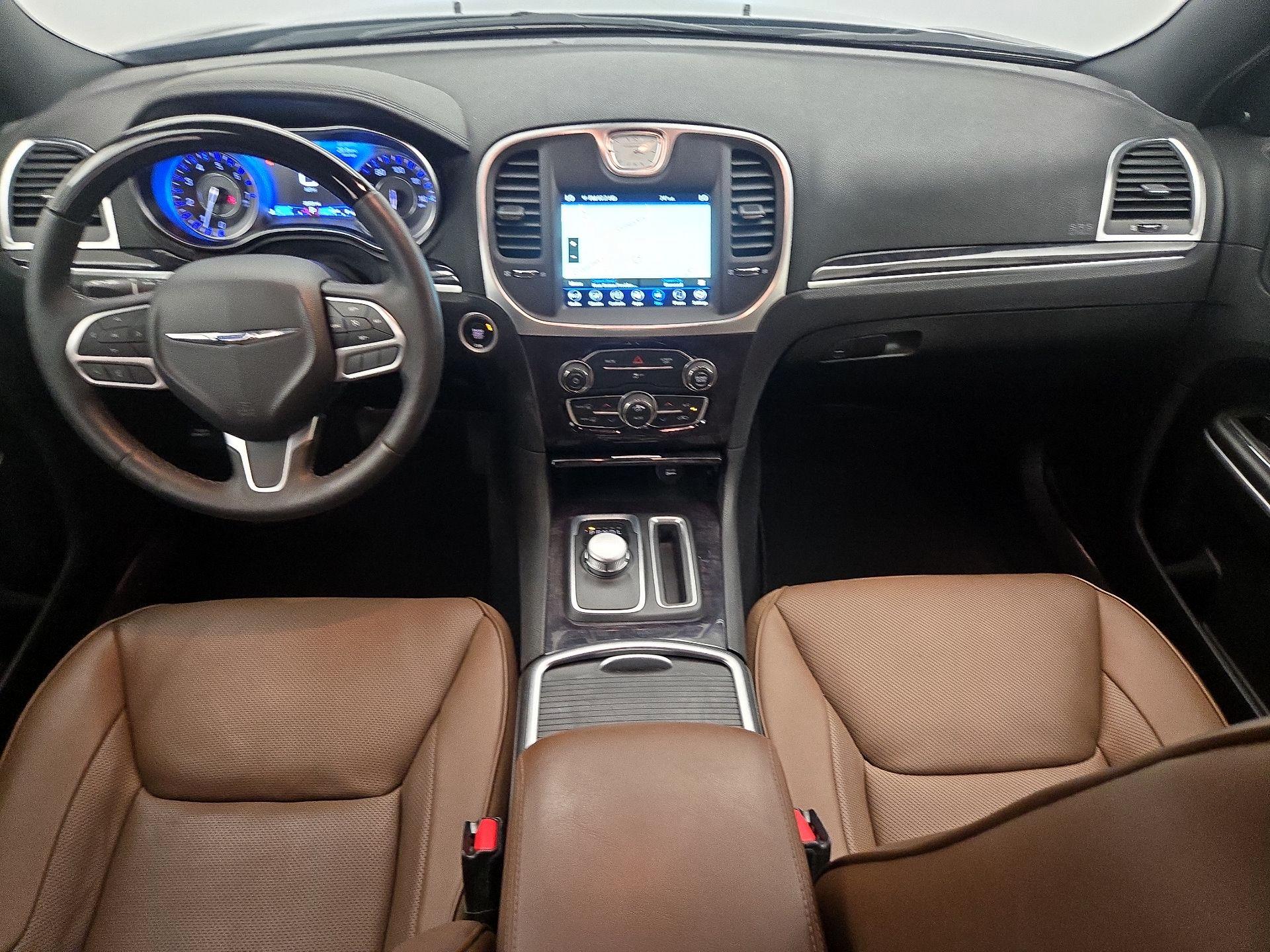 Thumbnail: 2020 Chrysler 300 - 9